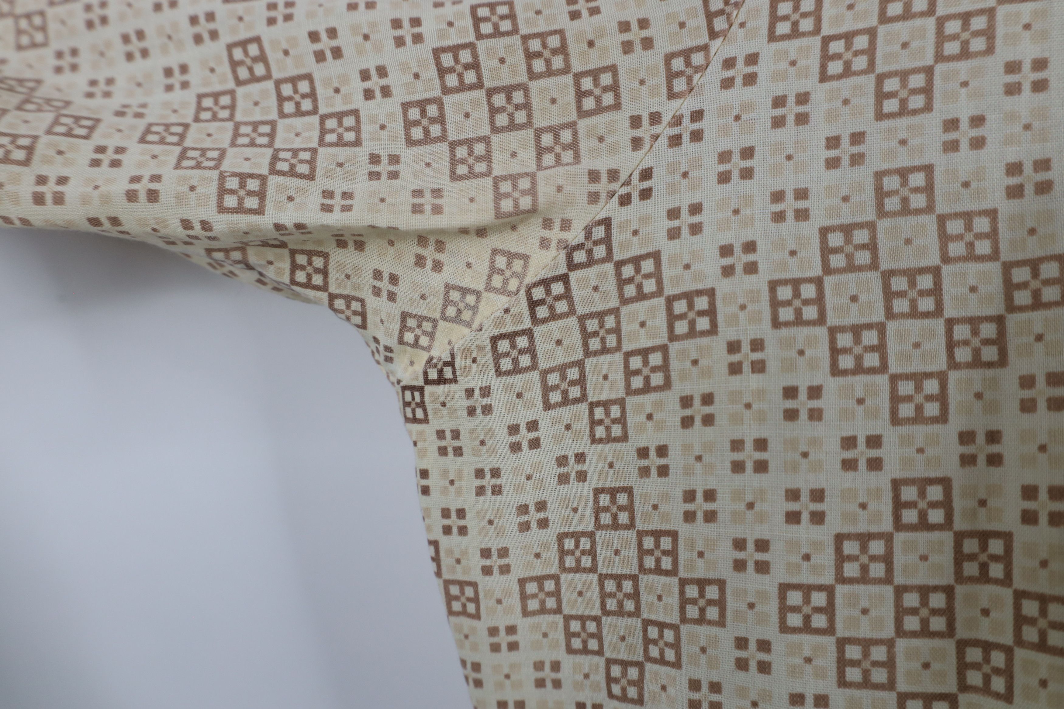Vintage Vintage 60s 70s Streetwear Geometric Collared Button Shirt Size US L / EU 52-54 / 3 - 5 Thumbnail
