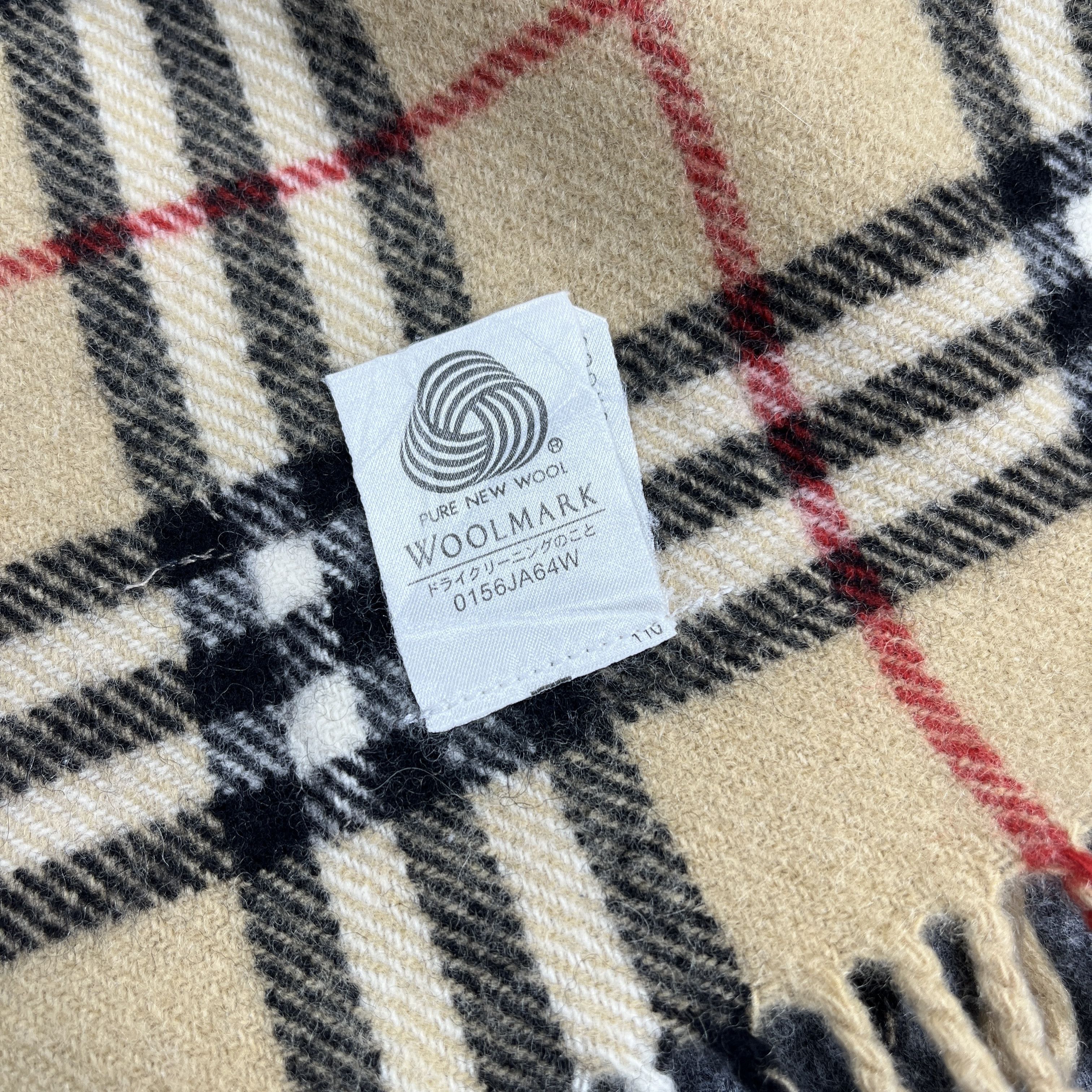 Burberry Burberry Stole / Scarf / Muffler / Neckwear T983 Size ONE SIZE - 5 Thumbnail