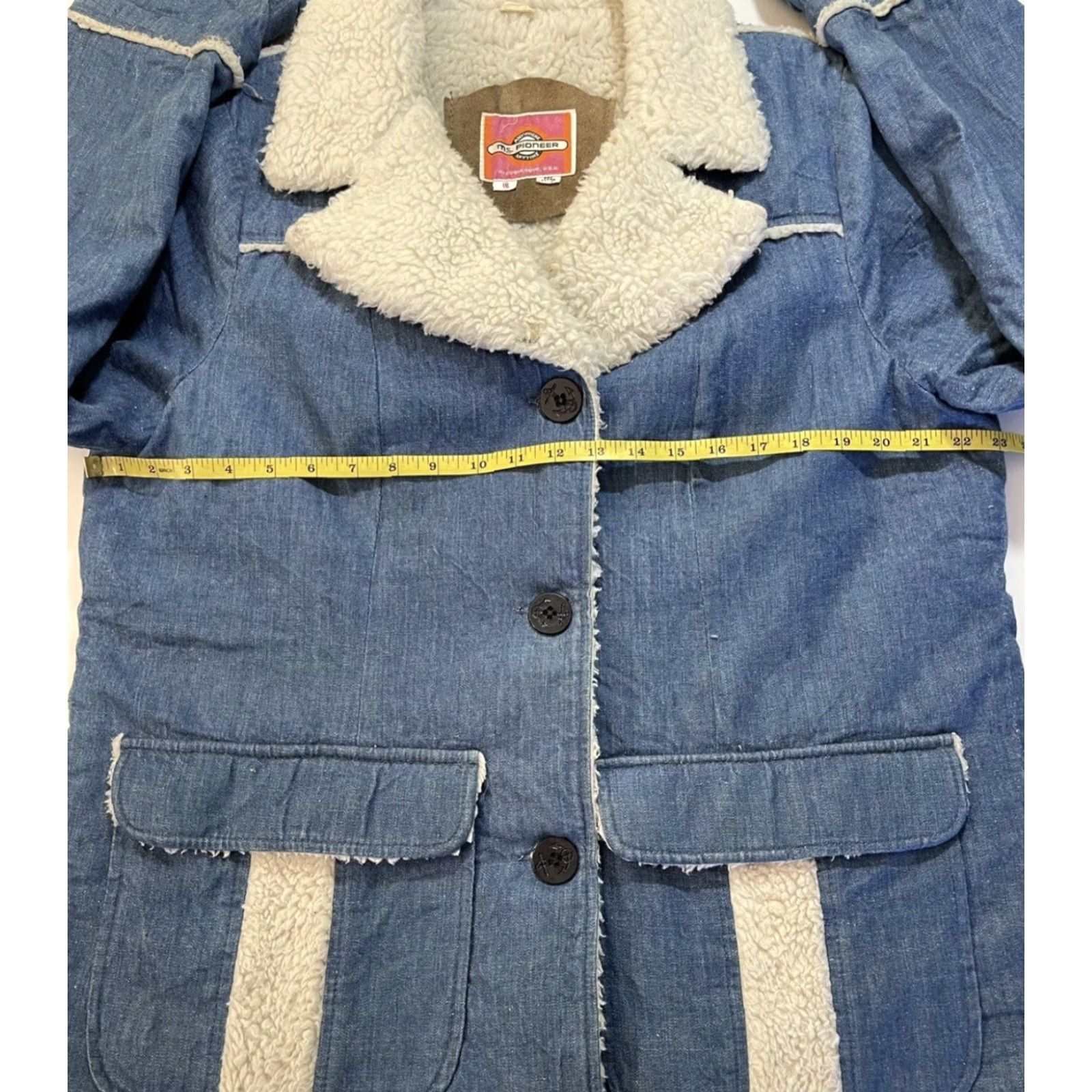 Lee VINTAGE Ms. Pioneer Denim Western Coat Long Lined Sherpa Polyester Cotton Blue Denim Women’s 70s Jacket XL Reg Complex Size XXL / US 16-18 / IT 52-54 - 5 Thumbnail