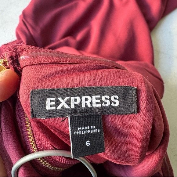 Express Express Strapless Red Jumpsuit Sz 6 Size M / US 6-8 / IT 42-44 - 5 Thumbnail