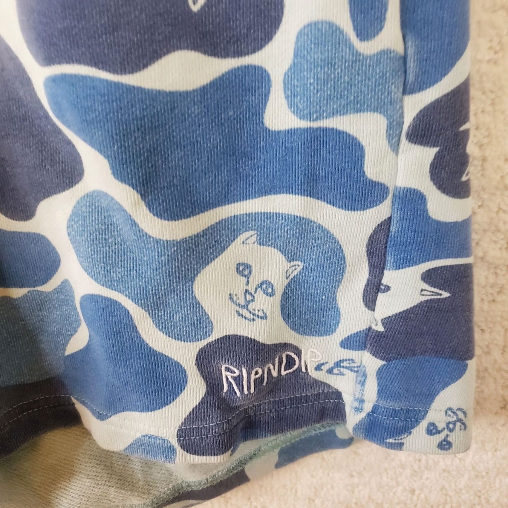 RIPNDIP RIPNDIP Tie Dye Cat Sweat Shorts Blue Pink Drawstring Pockets Elastic Waist M Size US 31 - 6 Thumbnail