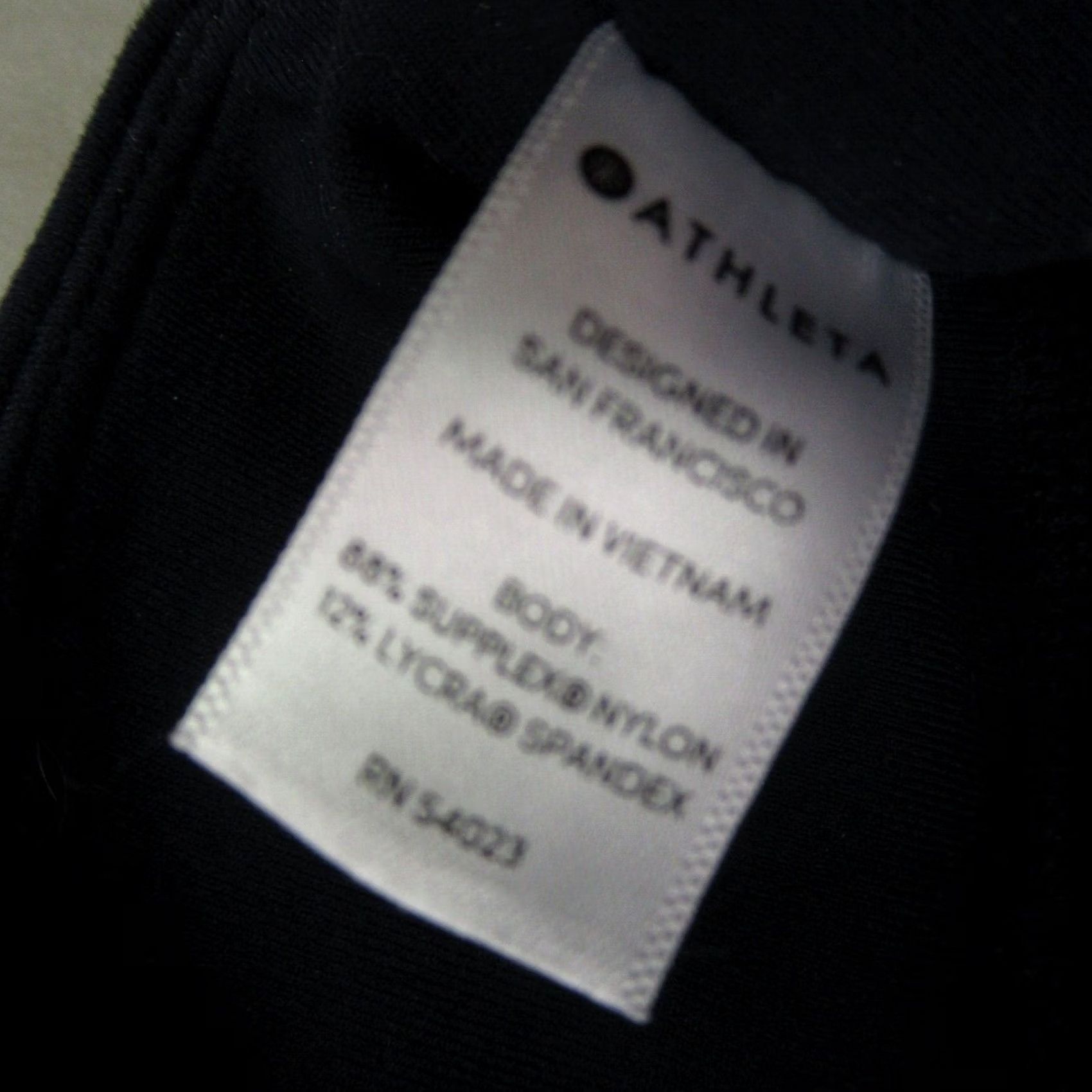 Athleta Athleta Leggings Womens Small Workout Stretch Outdoors Lightweight Black Leggings Size 40" / US 18 - 4 Thumbnail