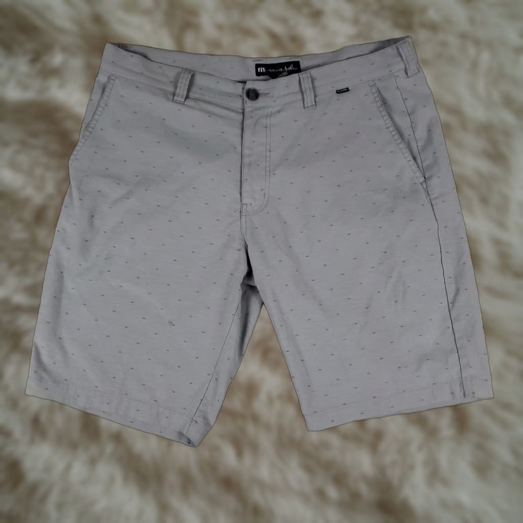 TravisMathew Travis Mathew Shorts Mens 36 Gray Flat Front Golf Casual Summer Lightweight Polyester Cotton Spandex Kn it Geometric Pockets Size US 36 / EU 52 - 1 Thumbnail
