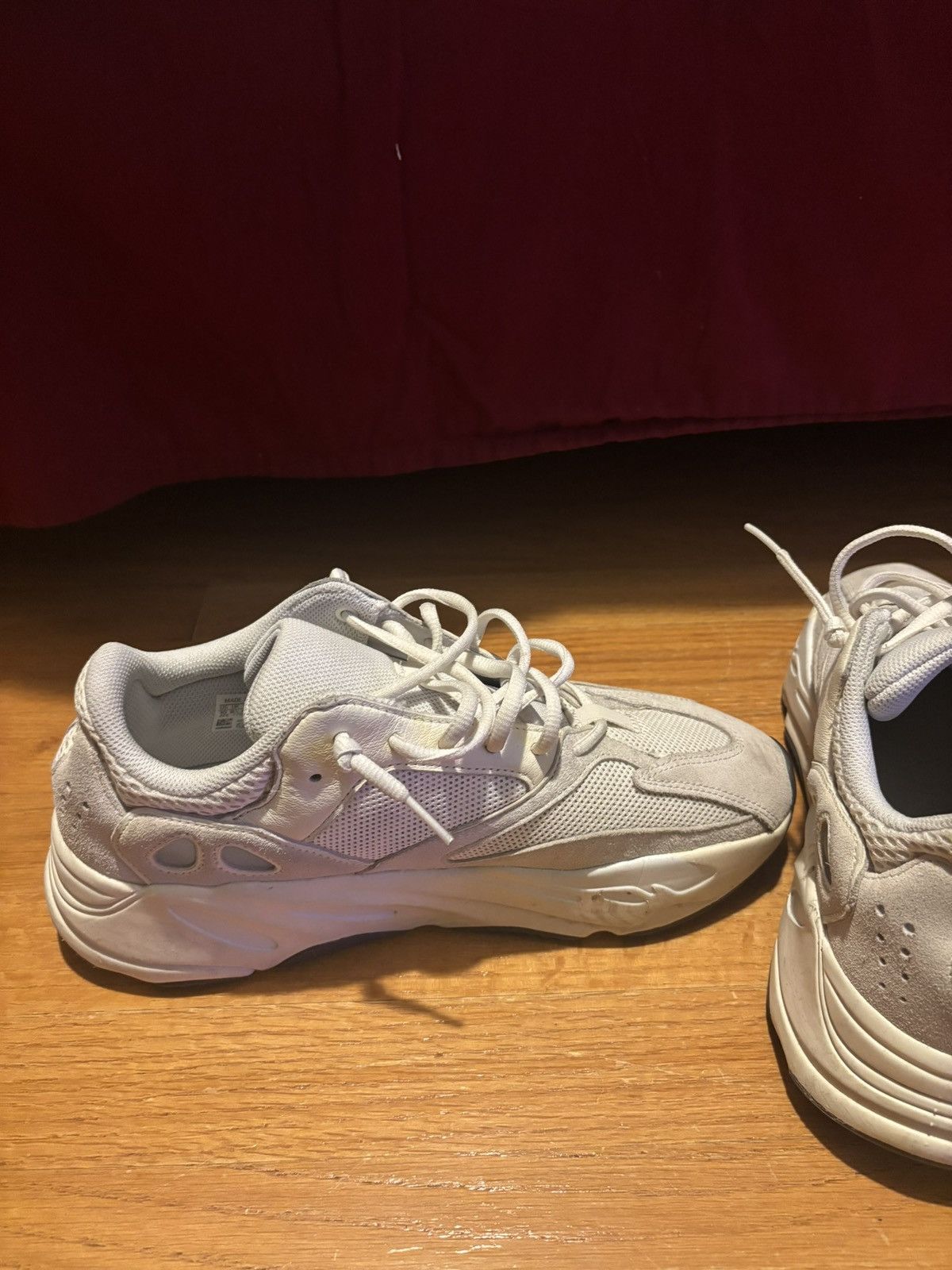 Yeezy Yeezy Boost 700 Size US 10 / EU 43 - 4 Thumbnail