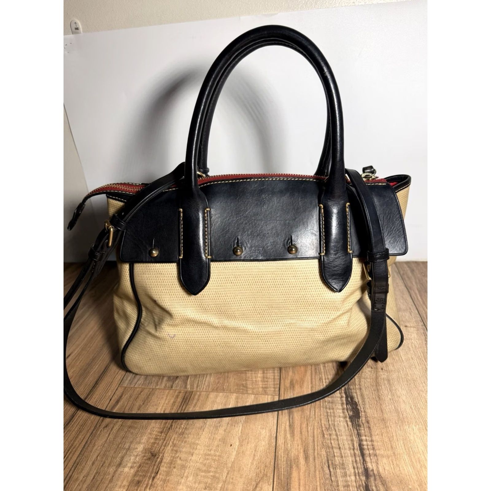 Dooney & Bourke Dooney & Bourke WILSON PANAMA Leather Satchel/Purse Handbag Tan/Black Pre Owned Size ONE SIZE - 5 Thumbnail