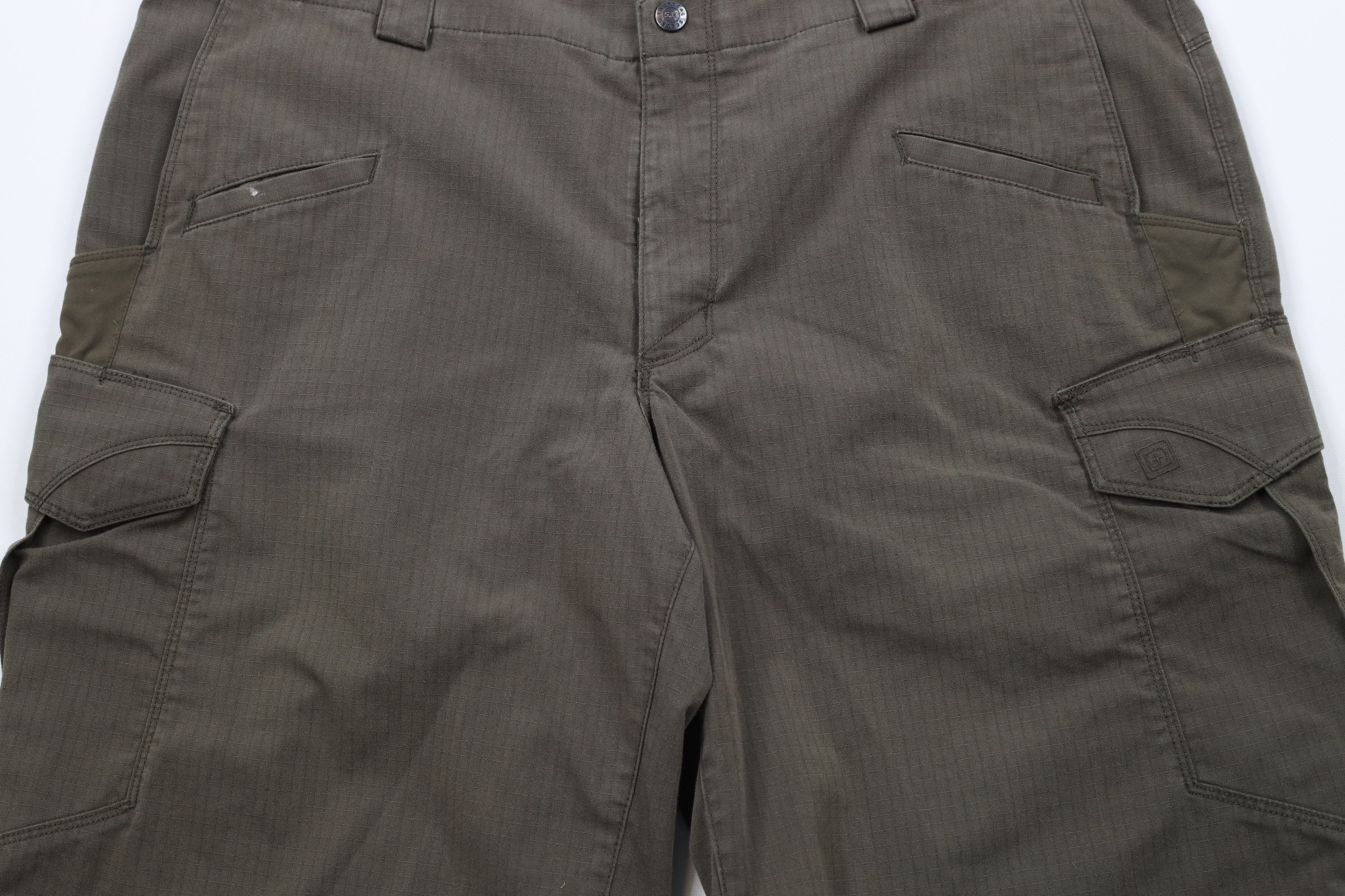 Vintage 5.11 Tactical Series Uniform Stryke Cargo Shorts Green Size US 38 / EU 54 - 3 Thumbnail