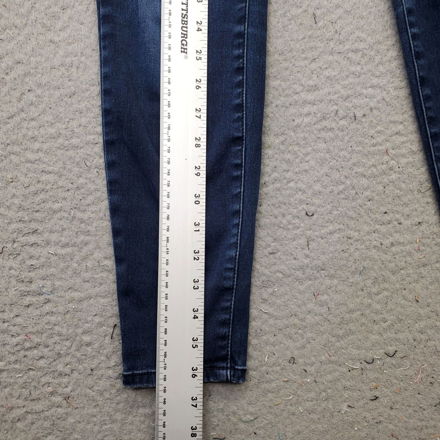 Vintage Refuge Skinny Jeans Womens Size 8 Blue Denim 5-Pocket Slim Fit Streetwear" Size 30" / US 8 / IT 44 - 3 Thumbnail