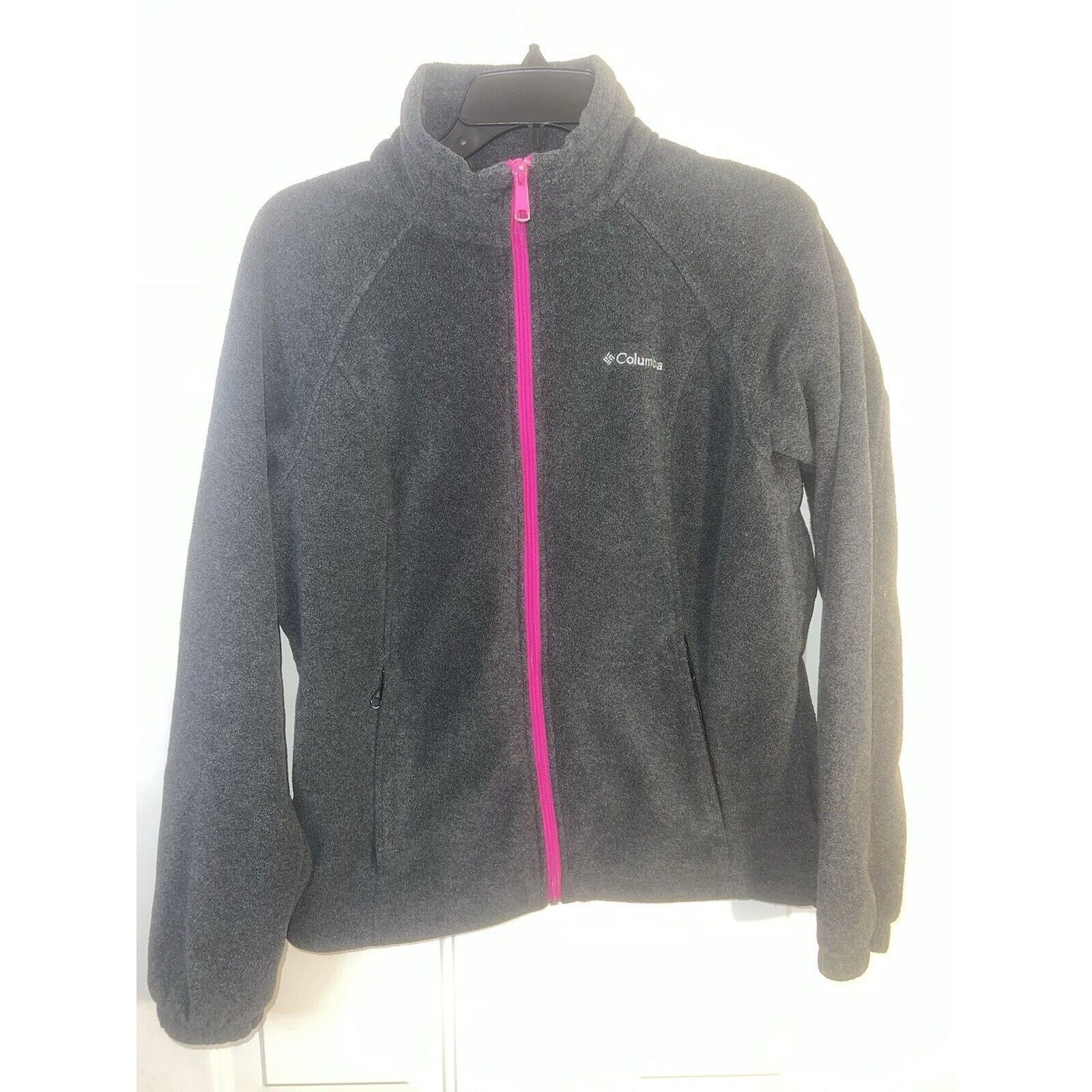 Columbia Columbia Dark Gray and Pink Full Zip Jacket Womens Sz Medium Size M / US 6-8 / IT 42-44 - 1 Thumbnail