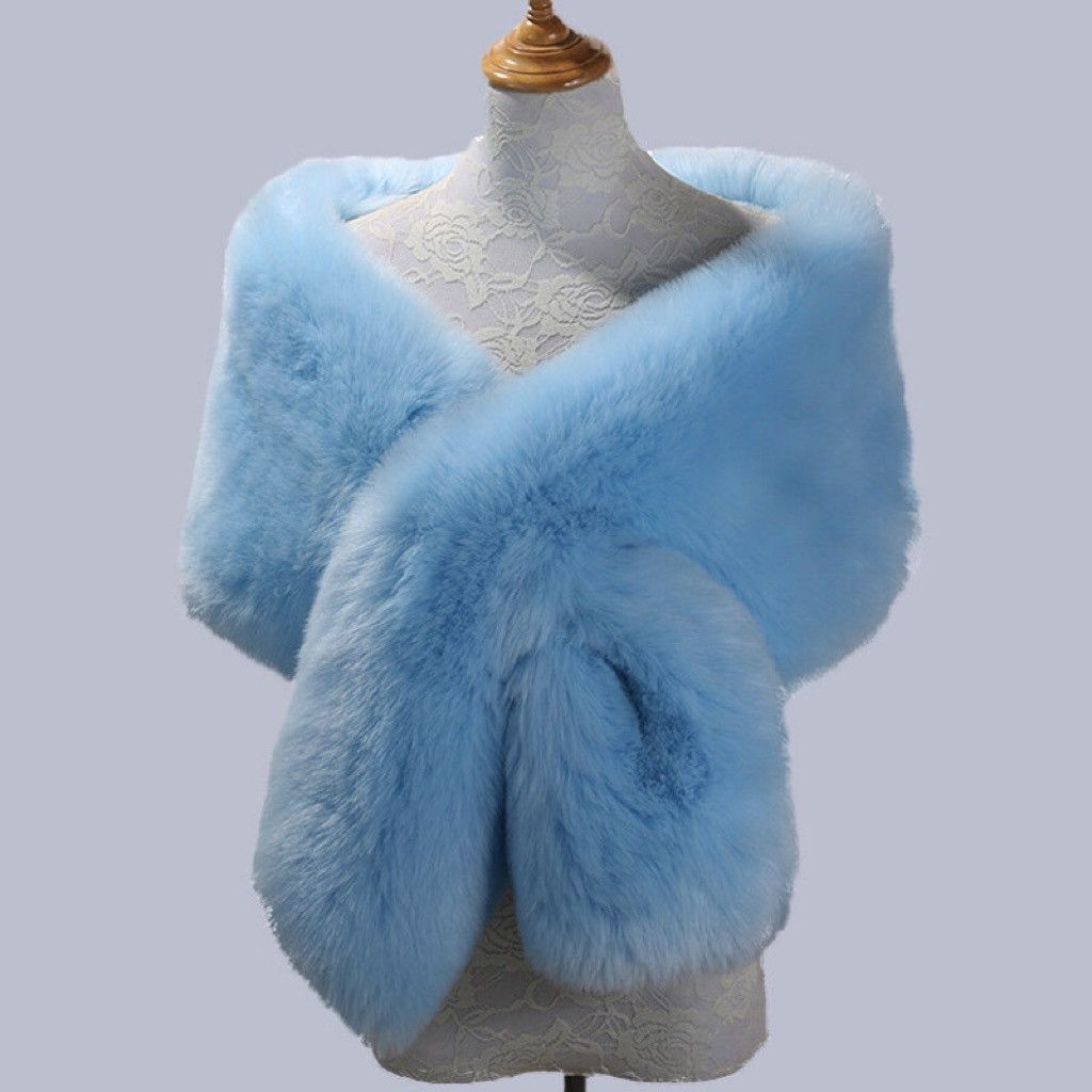 Japanese Brand Blue faux fur winter wrap scarf ❄️💙 Size ONE SIZE - 1 Thumbnail