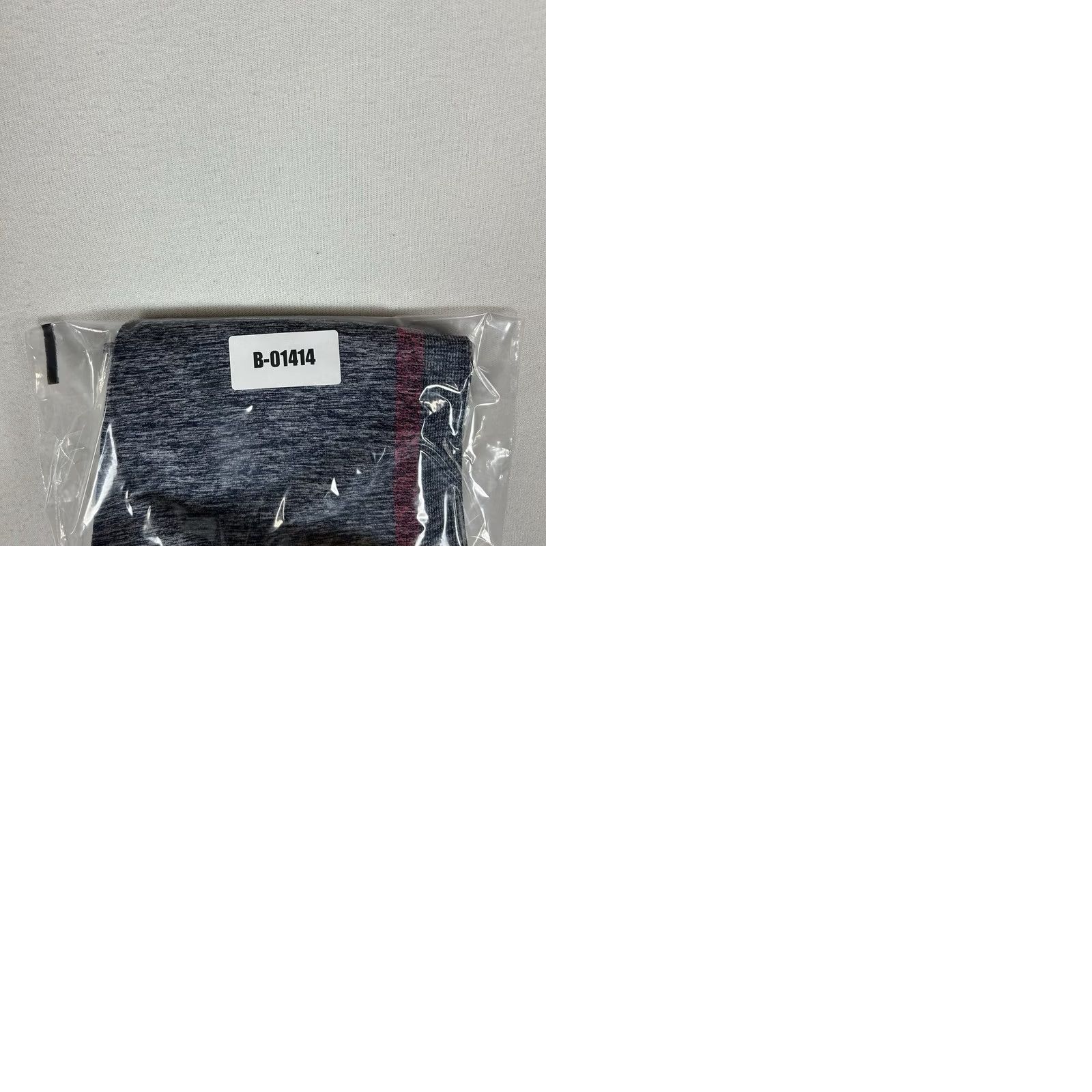 Asics ASICS Capri Leggings Womens Small Gray Activewear Run Gym Casual Stretch Mid S Size 28" / US 6 / IT 42 - 9 Thumbnail