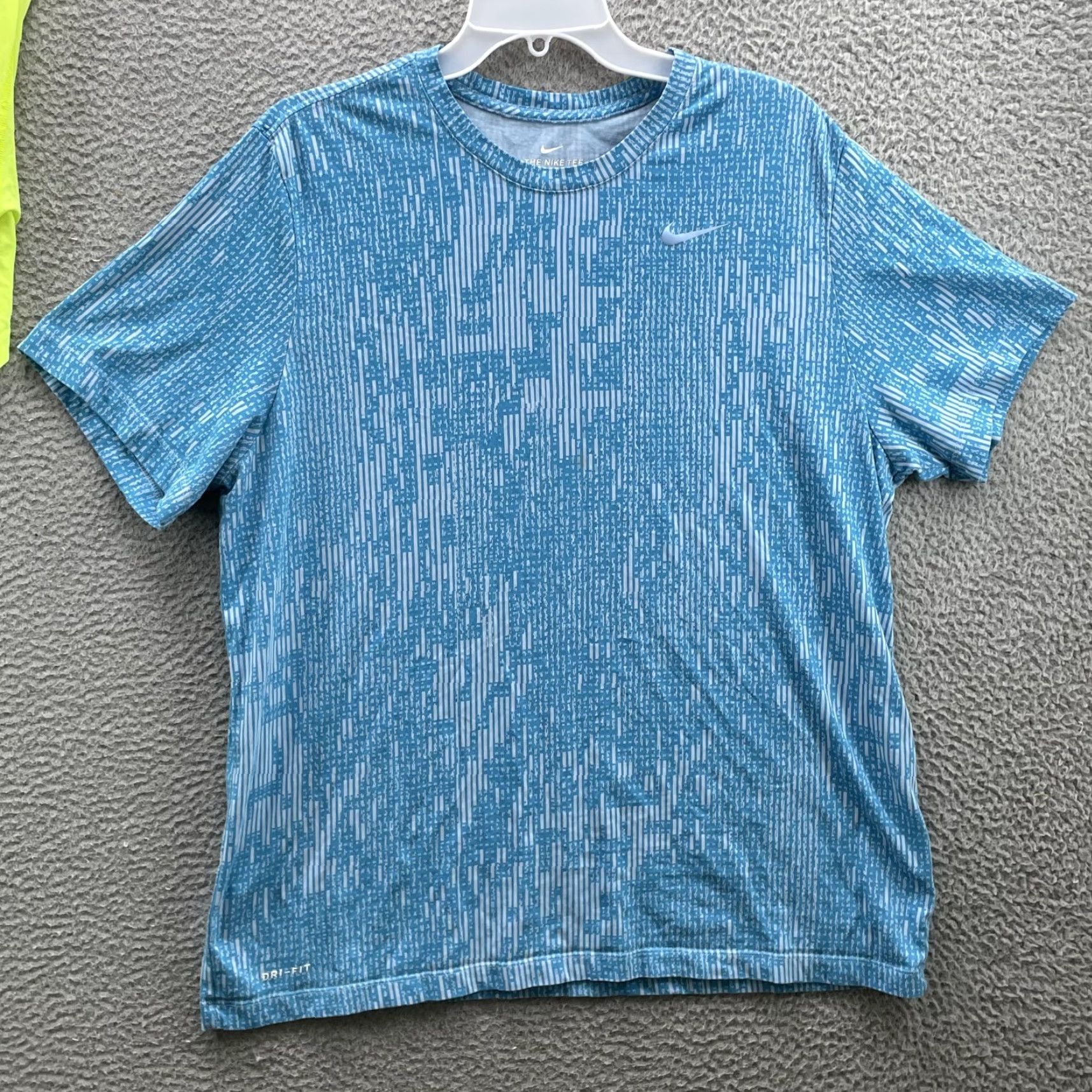 Nike Dri-FIT Tee Men's XXL Neon Performance T-Shirt Short Sleeve Nike Shirt Sports Training Gym Running Blue/Neon 90s?