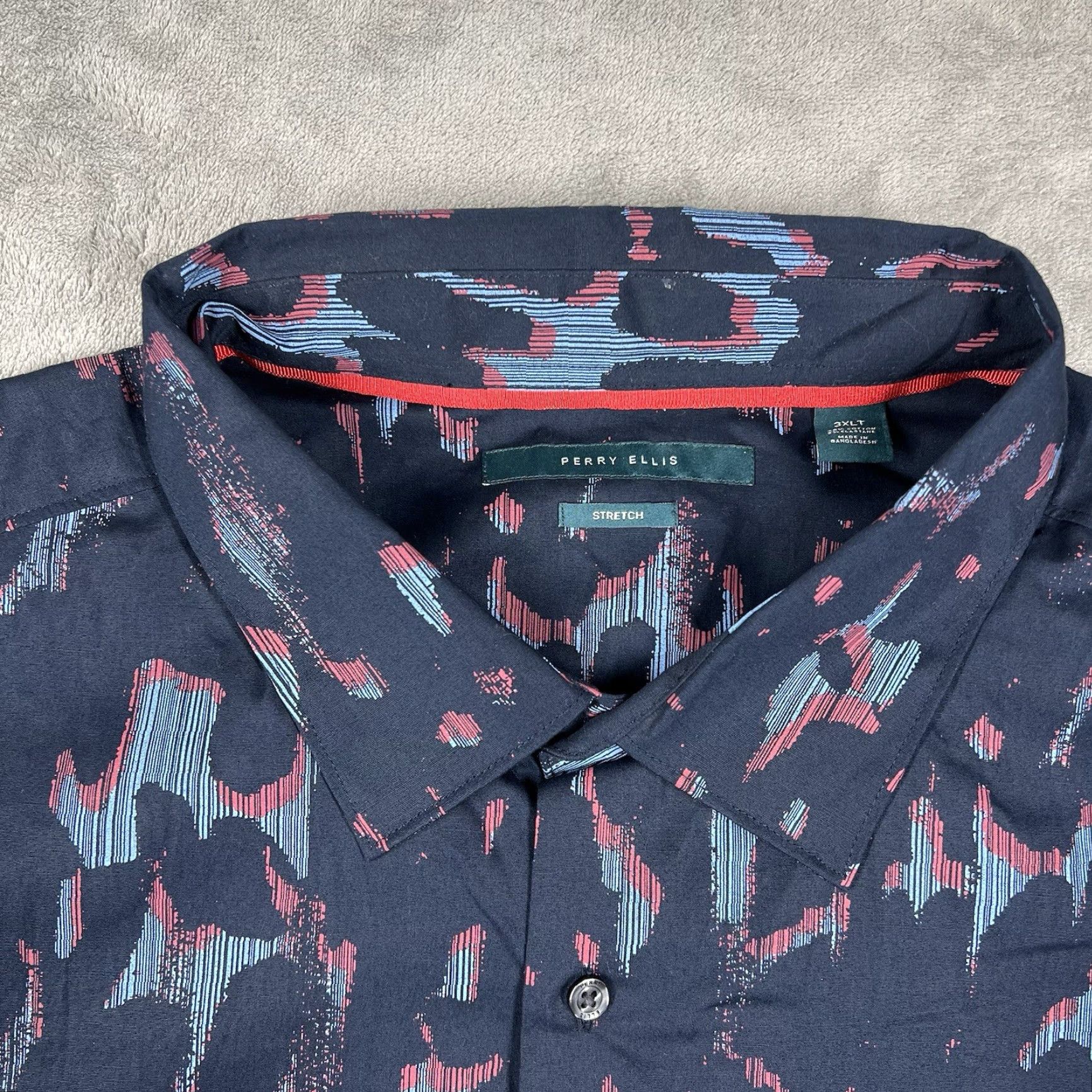 Perry Ellis Perry Ellis Men's Button-Up Shirt Short Sleeve All Over Print Blue 3XLT Stretch Casual Travel Regular Mens Size US XXL / EU 58 / 5 - 7 Thumbnail