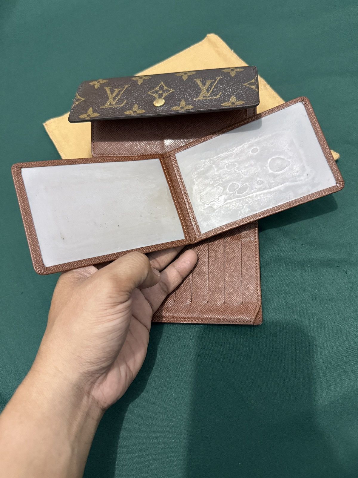 Louis Vuitton Louis Vuitton Monogram Tri Fold Wallet M61220 Size ONE SIZE - 11 Thumbnail