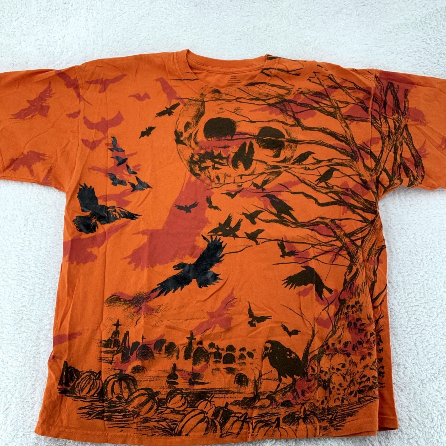 Vintage Halloween Cemetery Skulls Ravens T-Shirt Men XL Orange Black Horror Shirt Mens Short Sleeve Crew Neck Graphic Print Vintage No Size US XL / EU 56 / 4 - 2 Thumbnail