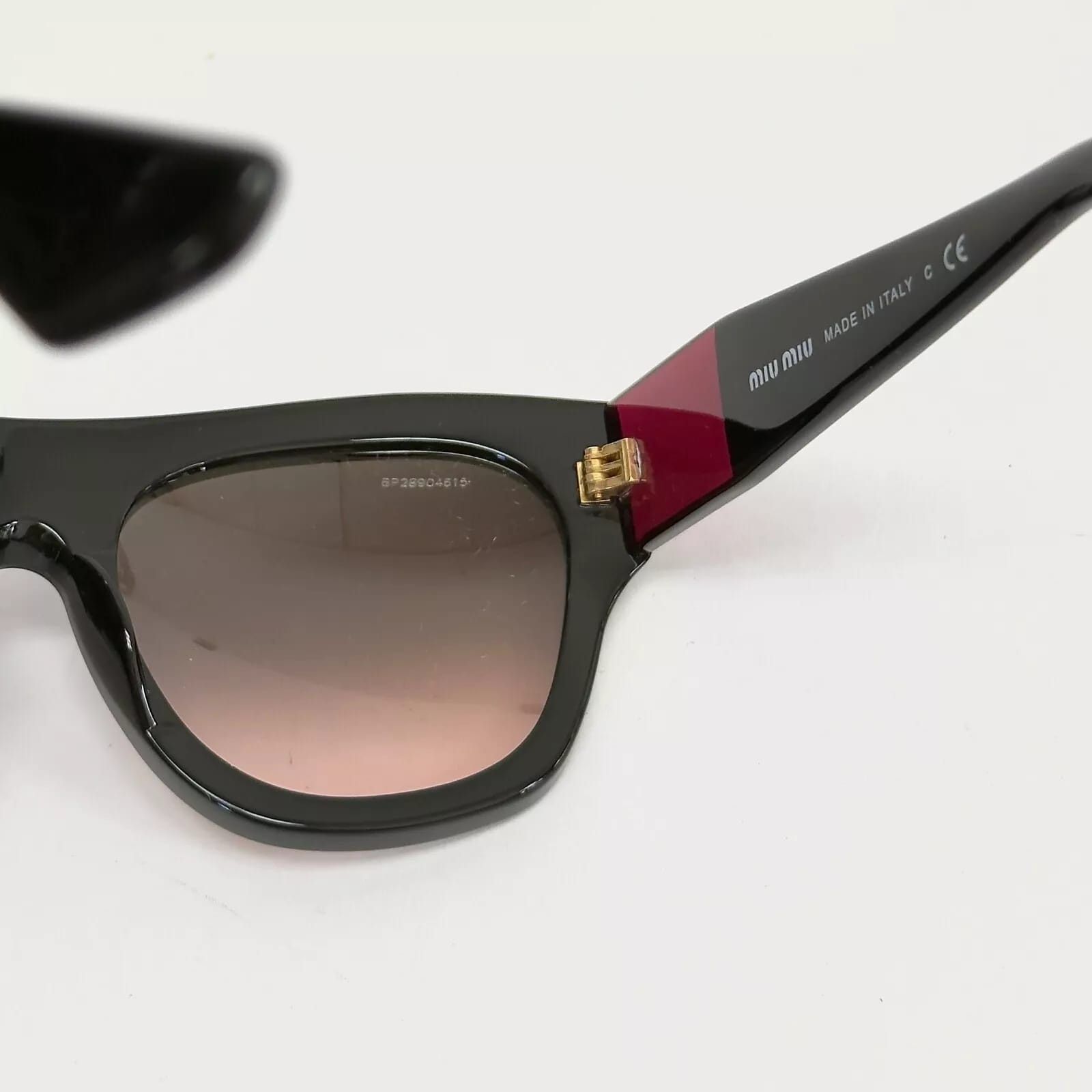Miu Miu MIU MIU ECLAT 05P Chunky Bold Sunglasses MU05PS Black Size ONE SIZE - 5 Thumbnail