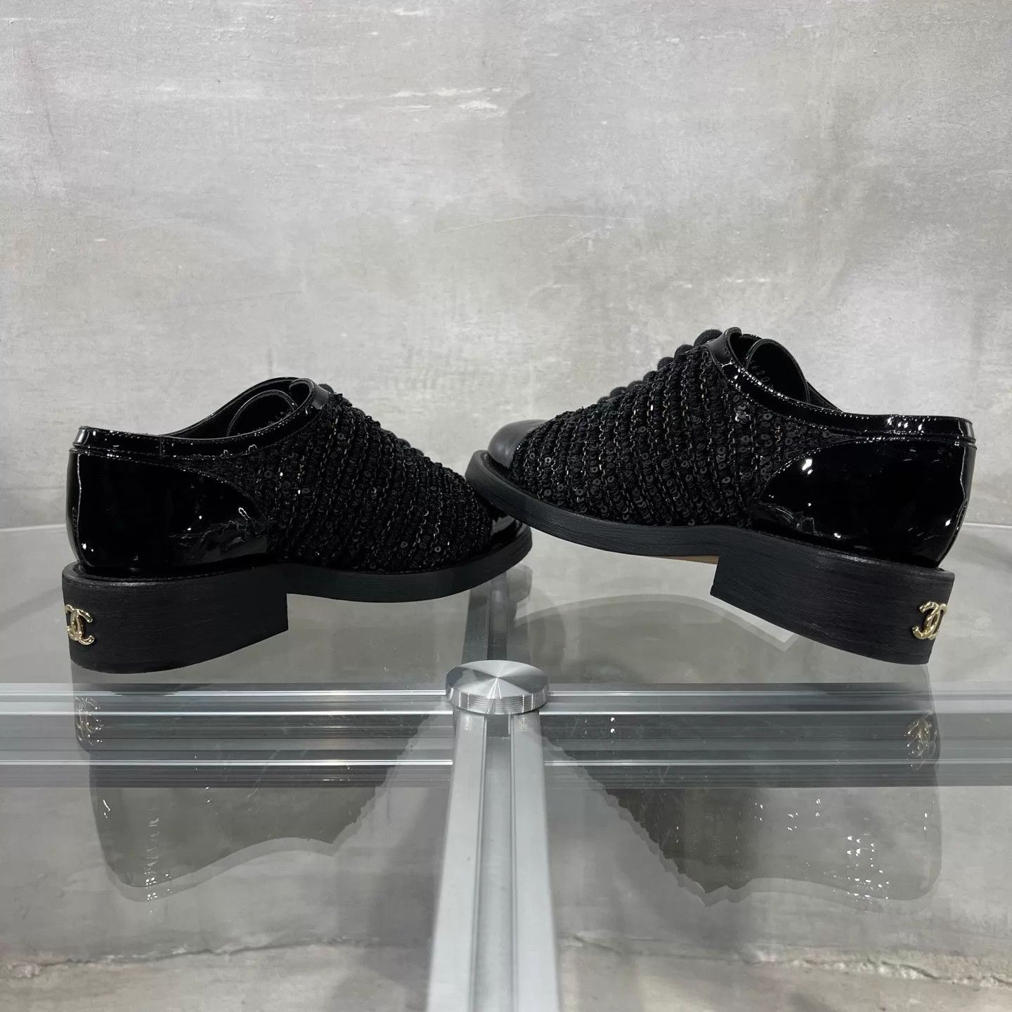 Chanel Chanel Black Patent Leather Sequin Derby EUR36 Size US 5.5 / IT 35.5 - 5 Thumbnail