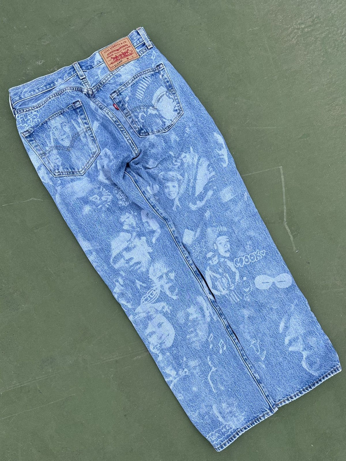 Levi’s FLEAVI 501