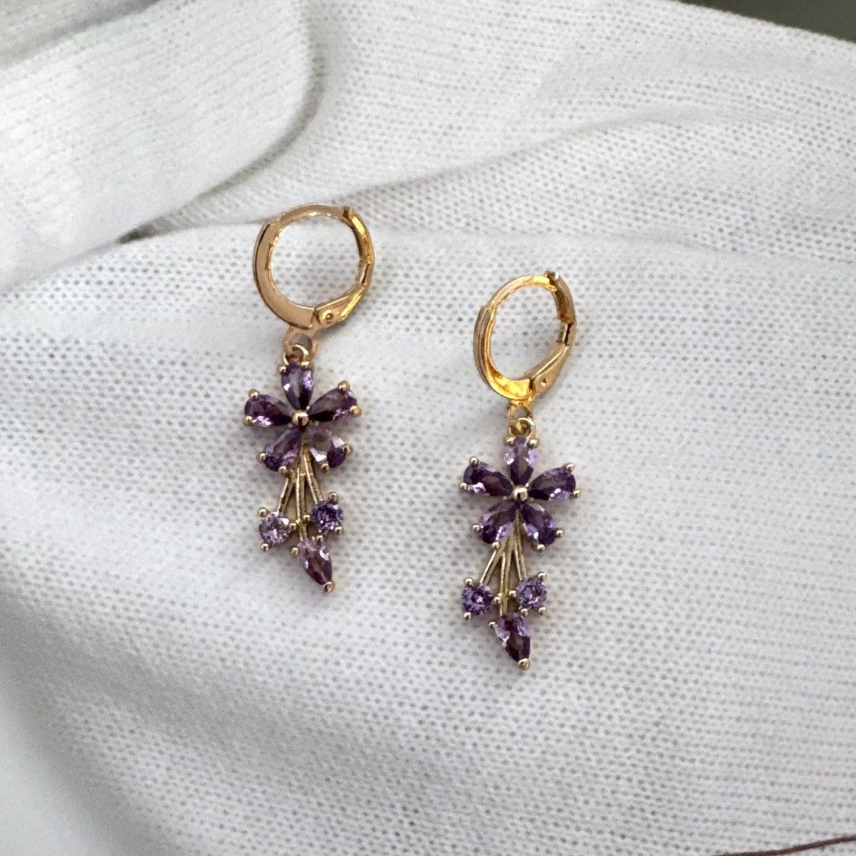 Other Purple Crystal Flower Dangle Drop Earrings for Women Size ONE SIZE - 1 Thumbnail