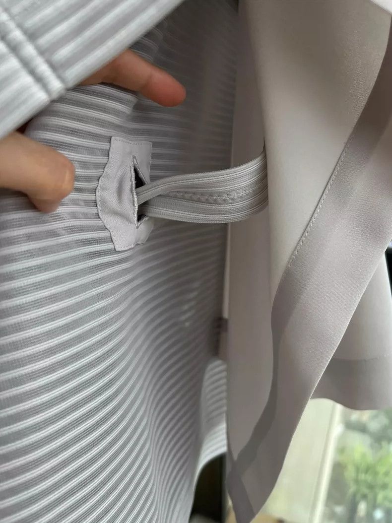 Issey Miyake Issey Miyake size:3 Grey cloak, drawstring, short-sleeved Size XS / US 0-2 / IT 36-38 - 3 Thumbnail