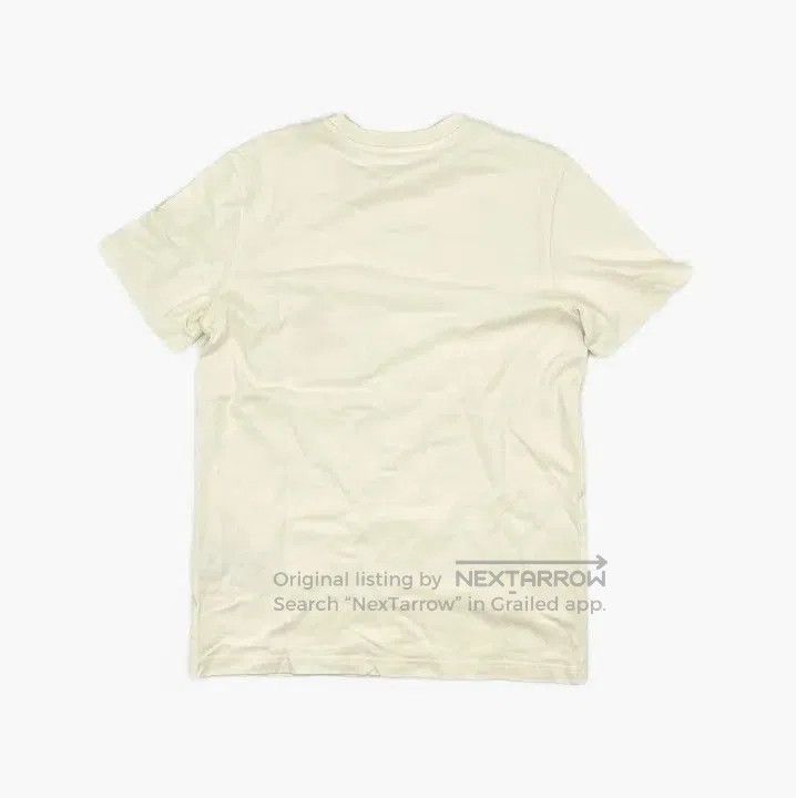 Moncler Moncler Men's Chest Daisy Short Sleeve T. Size US L / EU 52-54 / 3 - 3 Thumbnail
