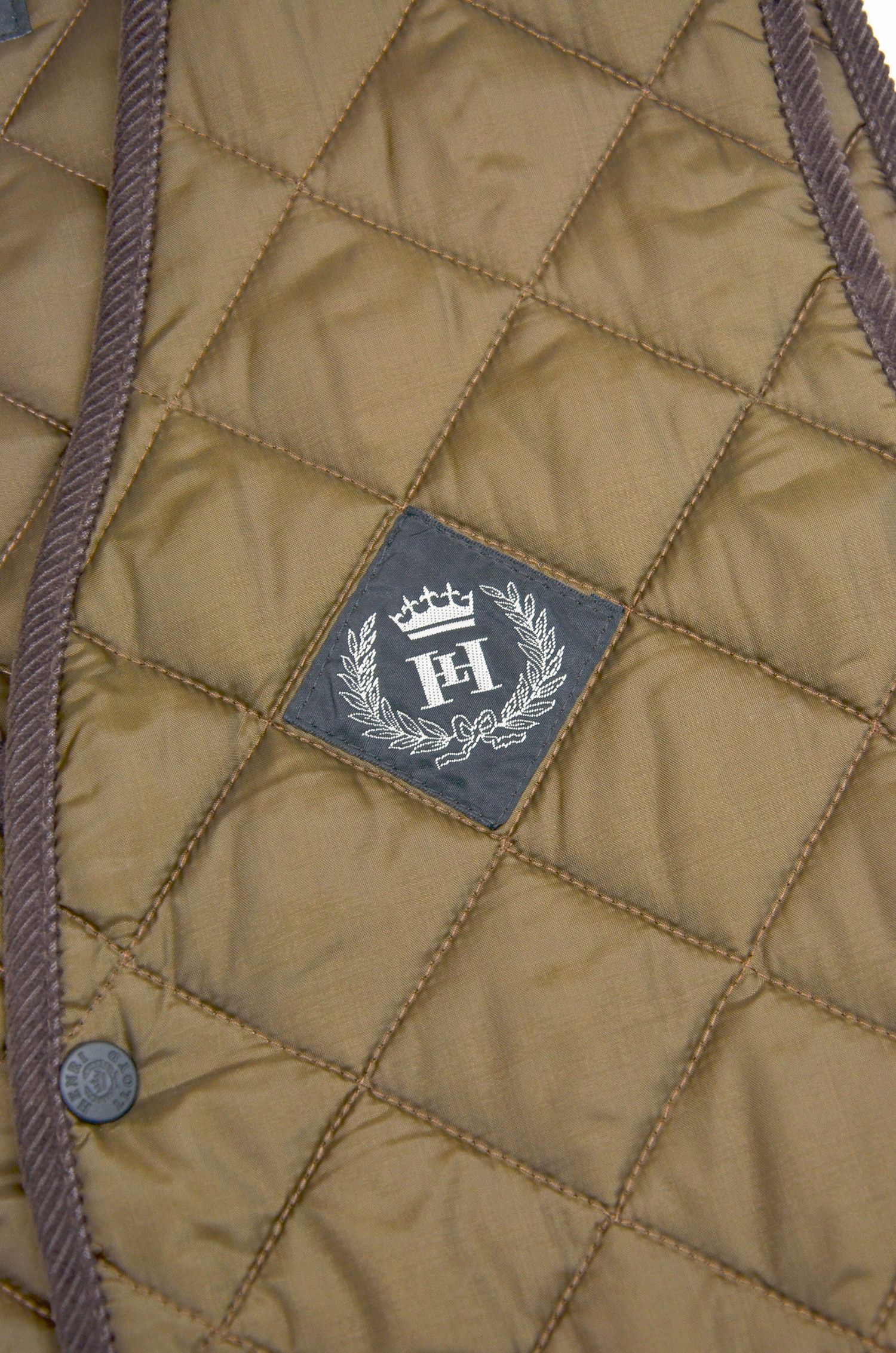 Henri Lloyd Henri Lloyd Quilted Vest Crest Logo - Size M Size US M / EU 48-50 / 2 - 5 Thumbnail