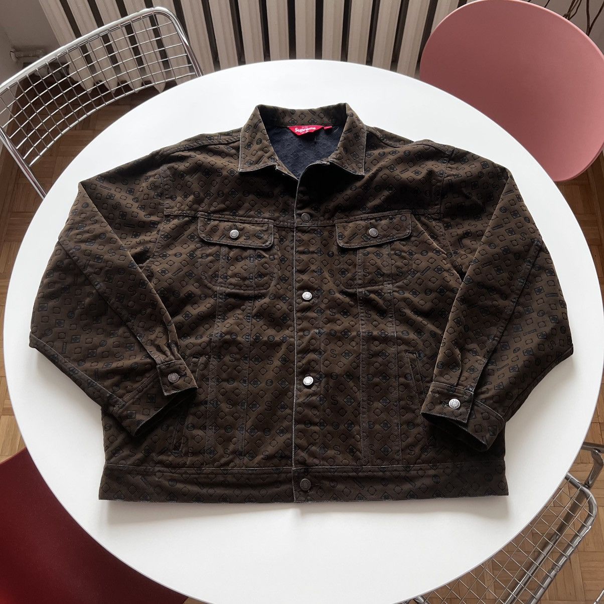 Supreme Flocked Denim Trucker Jacket 新品 Supreme Flocked Denim Trucker Jacket 3点 - メルカリ