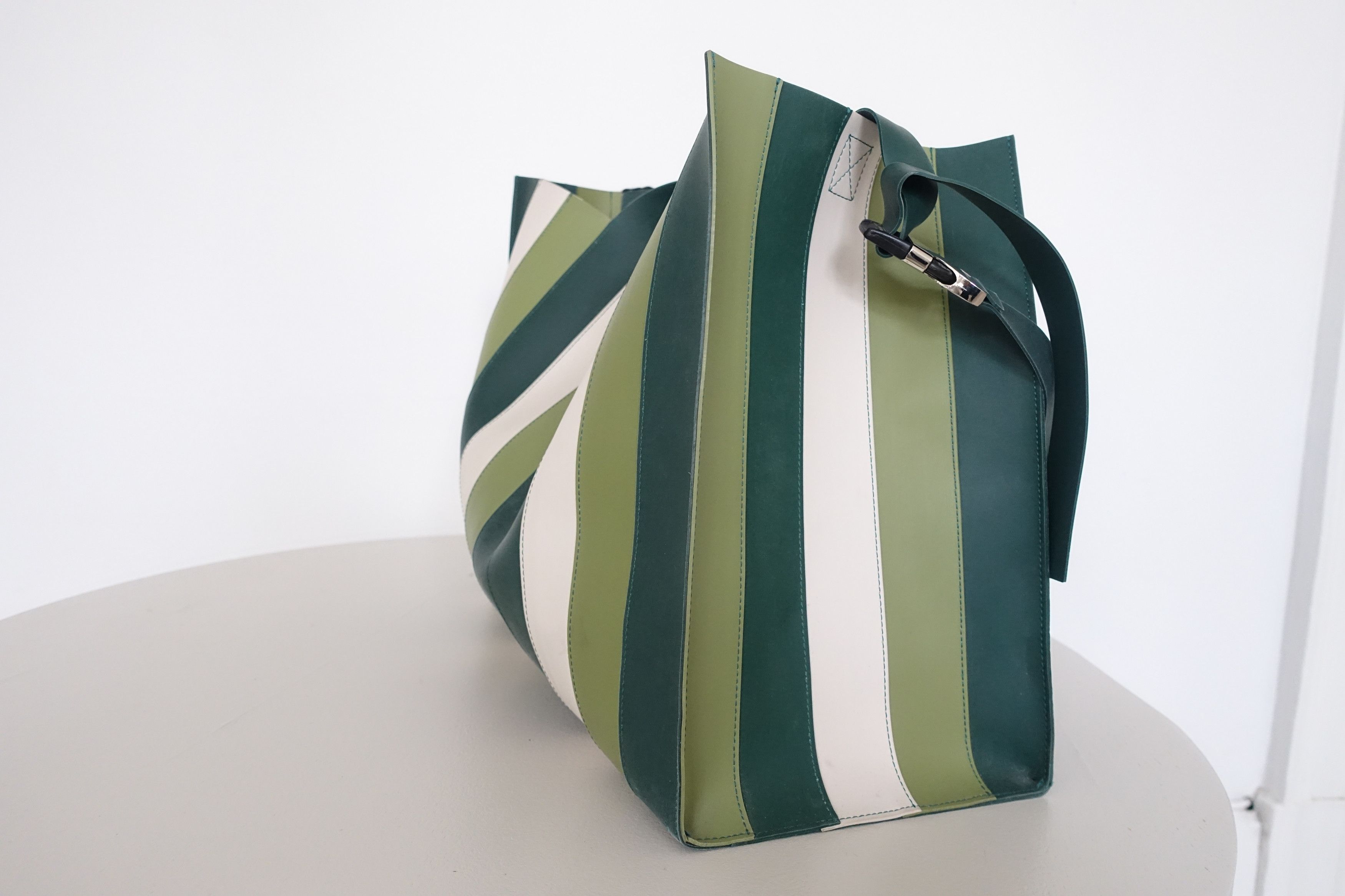 Sunnei Sunnei Striped Leather Tote Bag Green / White / Black Size ONE SIZE - 4 Thumbnail