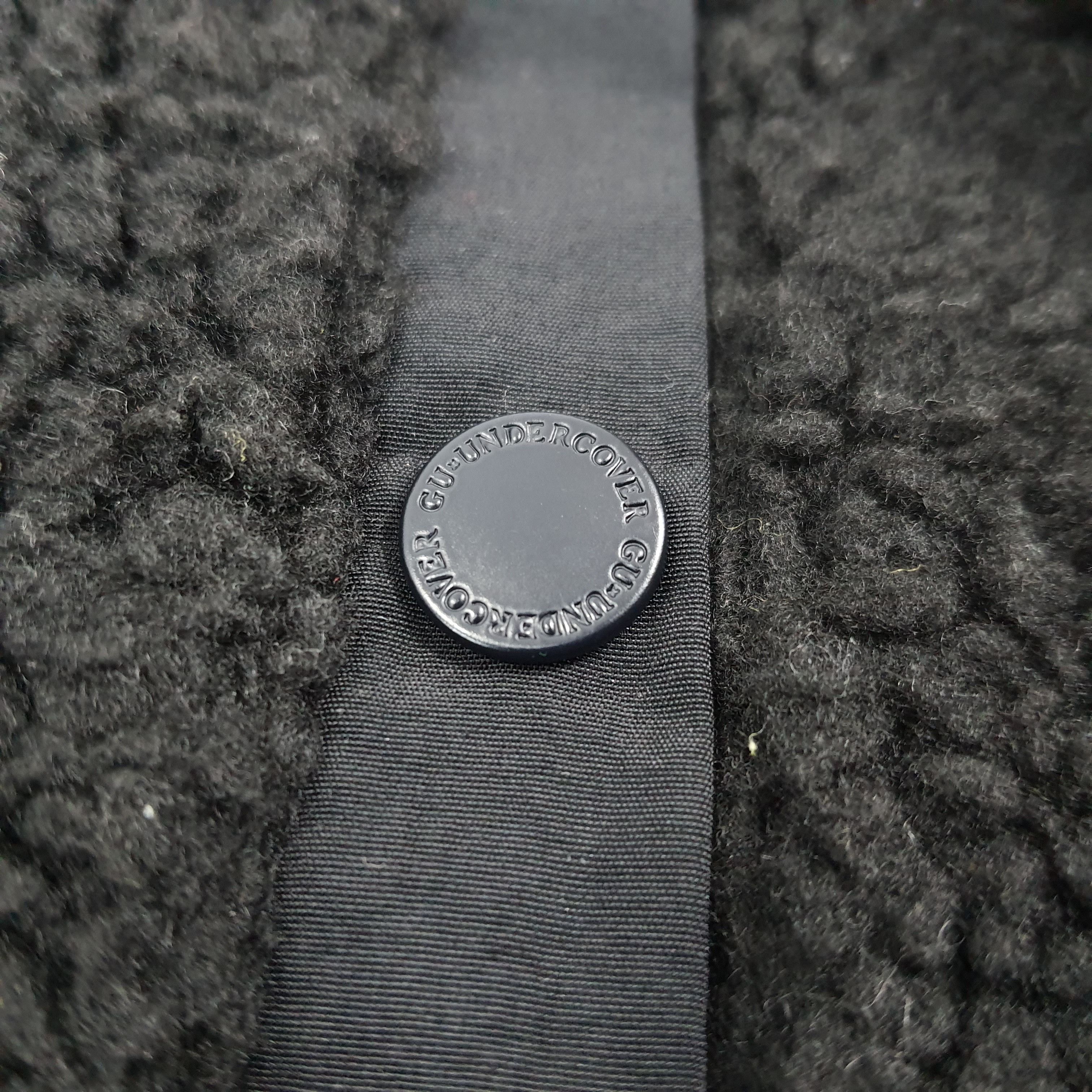 Japanese Brand × Vintage Vintage GU x UNDERCOVER Custom Logo Fleece Jacket Size US L / EU 52-54 / 3 - 13 Thumbnail