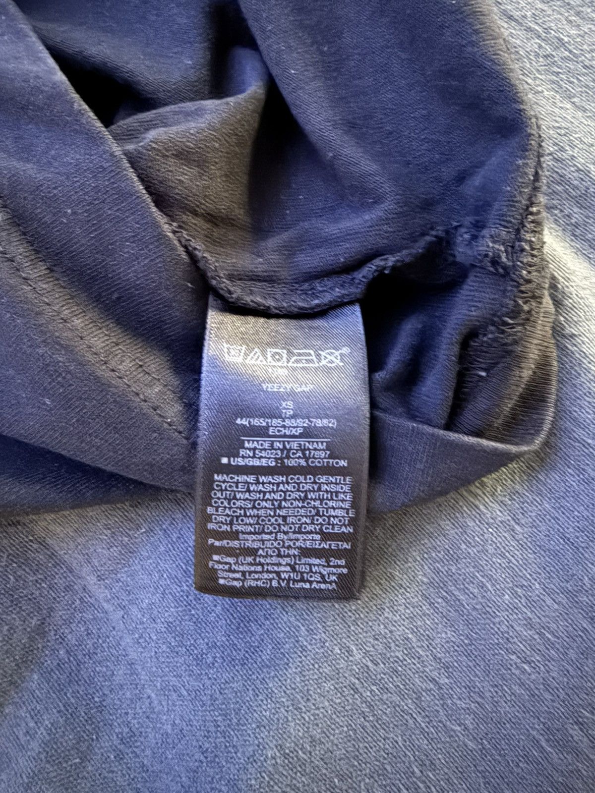 Balenciaga × Gap × Kanye West Yeezy Gap Engineered by Balenciaga 3/4 Sleeve Dove Shirt Size US XS / EU 42 / 0 - 6 Thumbnail