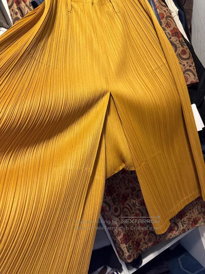 Issey Miyake Issey Miyake Yellow Pants Size 25" / US 0 / IT 36 - 2 Thumbnail