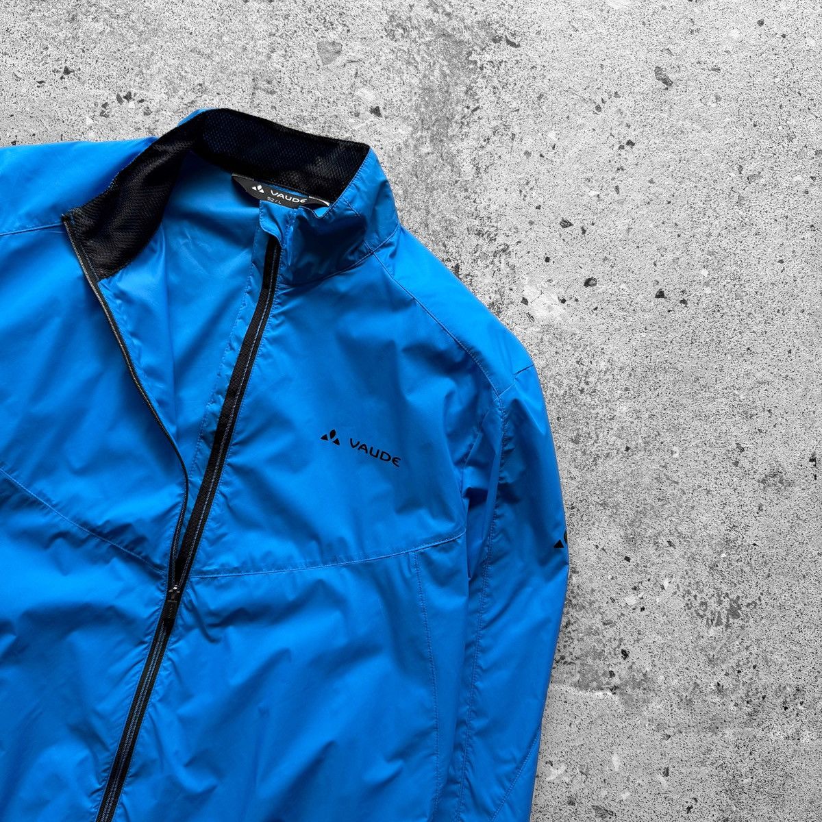 Other Vaude Cycling Running Mens Air Jacket II Tech Polyamide Size US L / EU 52-54 / 3 - 4 Thumbnail