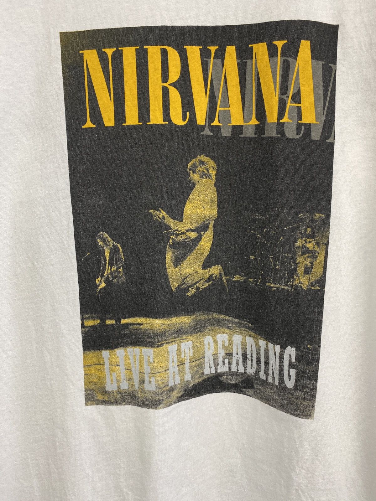 Nirvana 🇺🇸 Y2K Nirvana Kurt Cobain Band T-Shirt Size US M / EU 48-50 / 2 - 4 Thumbnail