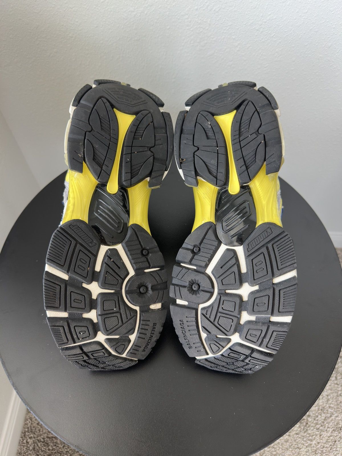 Balenciaga Balenciaga Runner Grey/Yellow/Blue Size US 10 / EU 43 - 7 Thumbnail