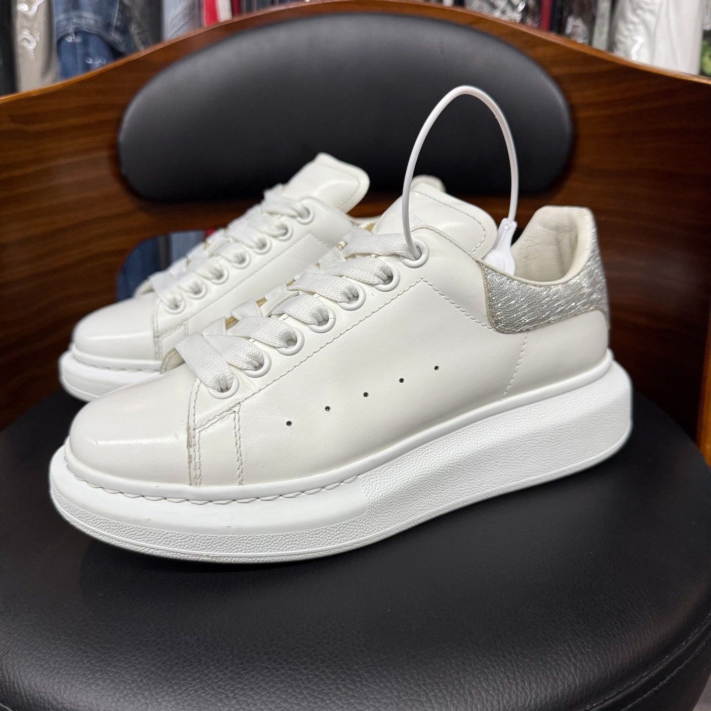 Alexander McQueen White Lowtop Sneakers us_6-5 Women Size US 6.5 / IT 36.5 - 1 Thumbnail