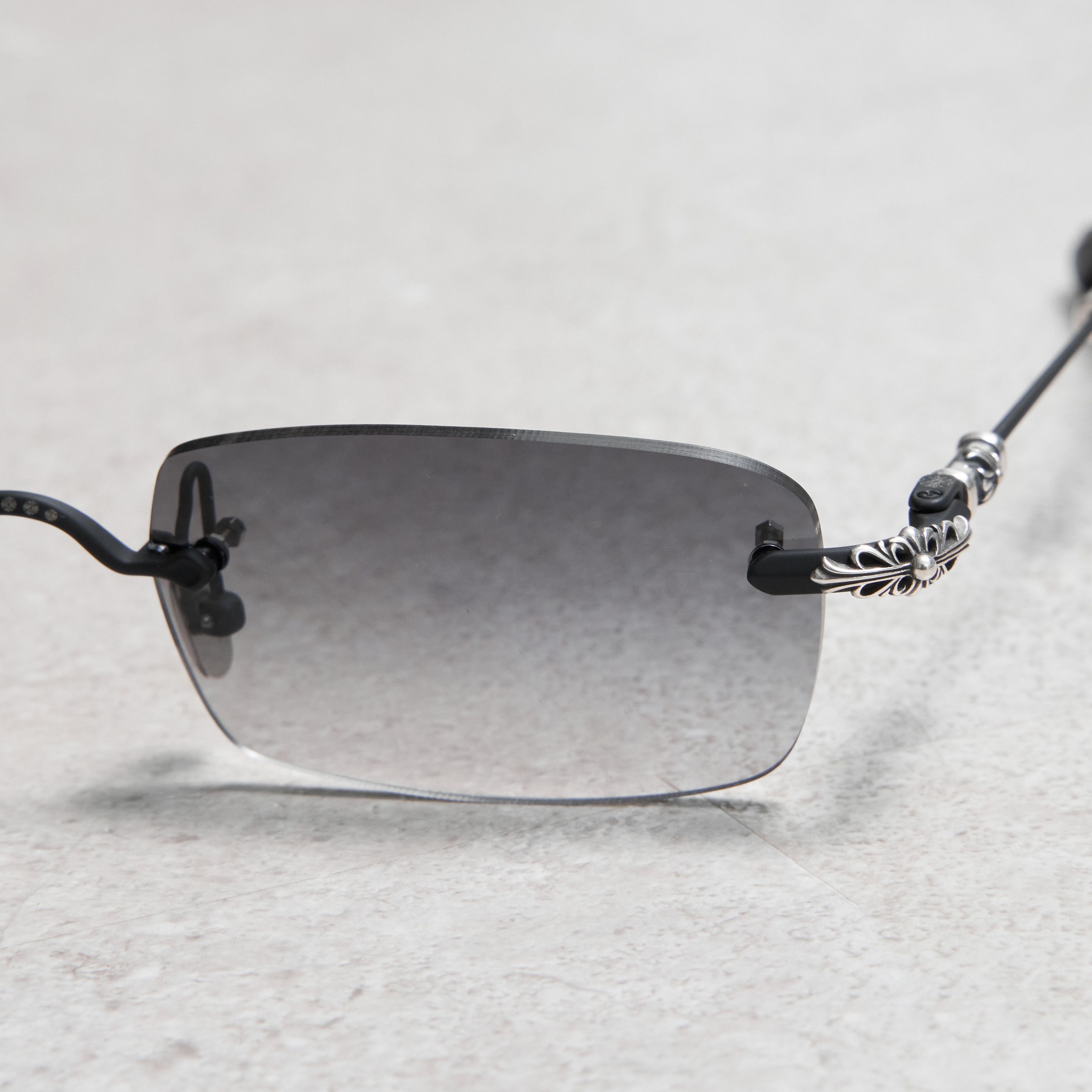 Chrome Hearts CHROME HEARTS PILLS III MATTE BLACK SUN Size ONE SIZE - 3 Thumbnail