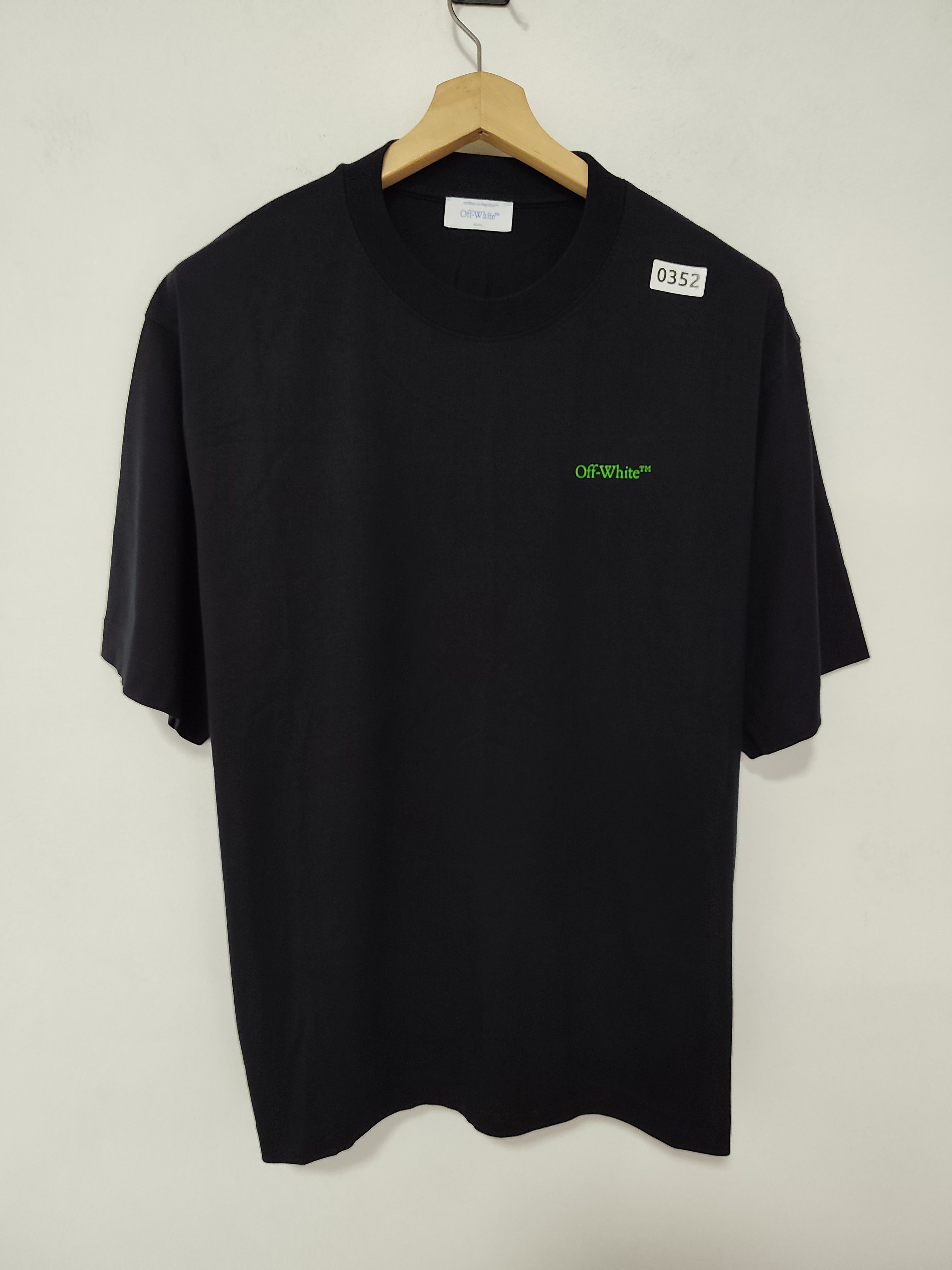 Off-White Off-White "Moon Arrow" Size US M / EU 48-50 / 2 - 10 Thumbnail