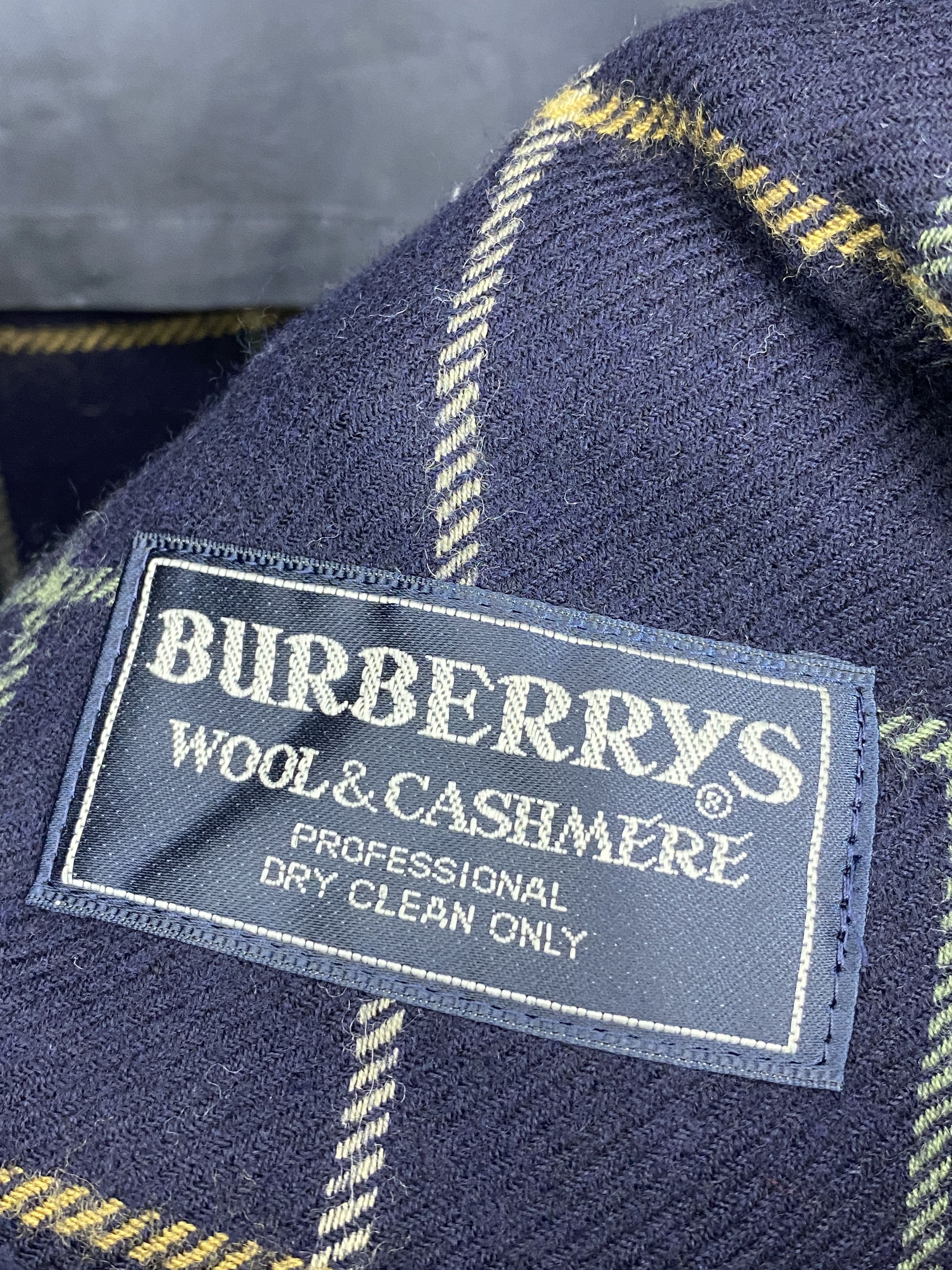 Burberry Vintage Burberrys Dark Blue Trench Coat JA0120 Size US XXL / EU 58 / 5 - 6 Thumbnail
