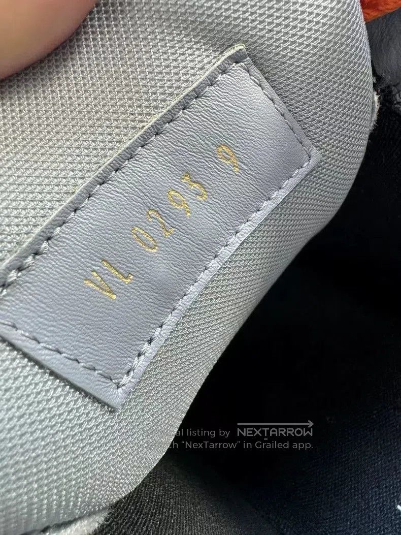 Louis Vuitton Louis Vuitton Trainer Black Orange Sneakers. Size US 9.5 / EU 42-43 - 7 Thumbnail