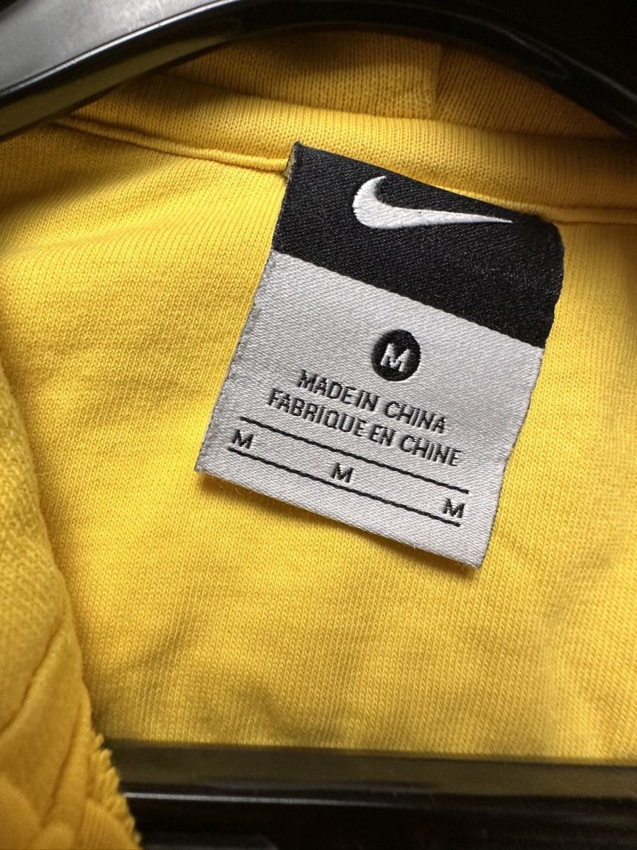 Vintage Vintage Nike Brazil soccer hoodie size M logo rare Size US M / EU 48-50 / 2 - 8 Thumbnail