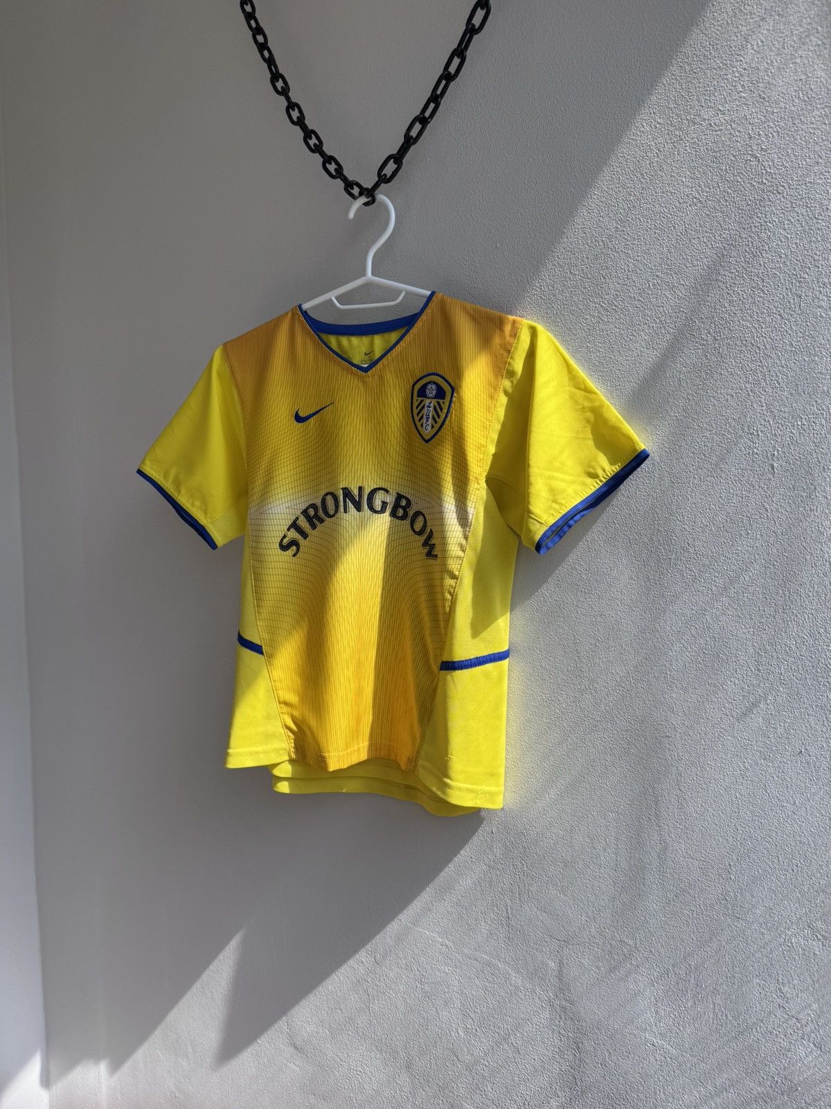 Nike LEEDS 2000 2001 2002 SMITH #17 FOOTBALL SHIRT SOCCER JERSEY Size US XXS / EU 40 - 3 Thumbnail