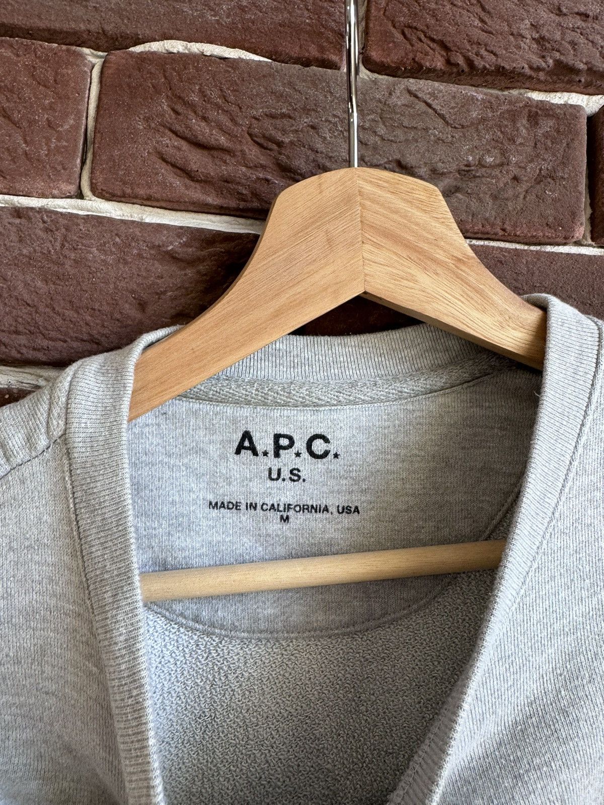 A.P.C. A.P.C Logo Sweatshirt Grey Crewneck Made in USA M hype Size US M / EU 48-50 / 2 - 6 Thumbnail