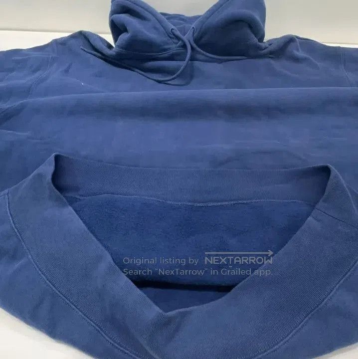 Balenciaga Balenciaga Oversized Hoodie in Sea Blue. Size US S / EU 44-46 / 1 - 1 Thumbnail