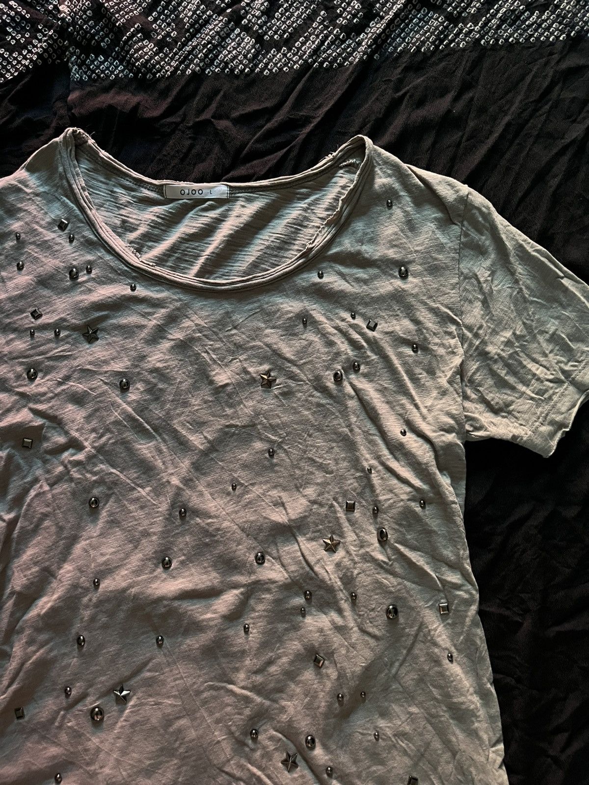 Le Grande Bleu (L.G.B.) Vintage ojoo studded distressed tshirt Size US M / EU 48-50 / 2 - 2 Thumbnail