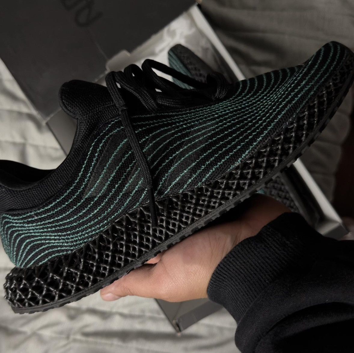 Adidas Adidas X Parley 4D Size US 9 / EU 42 - 3 Thumbnail