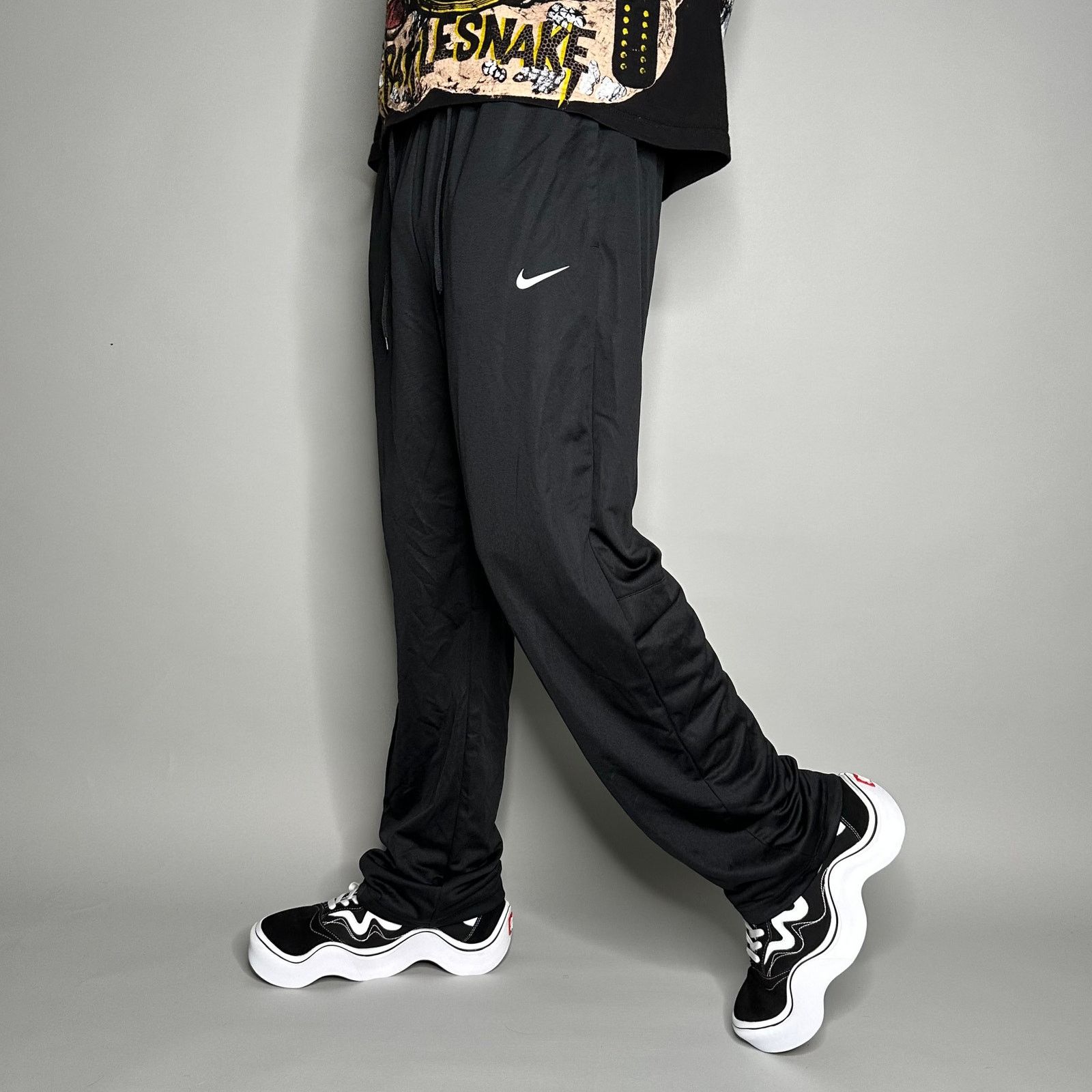 Nike Sweatpants Jet Black Polyester Swoosh Relaxed Dri Fit