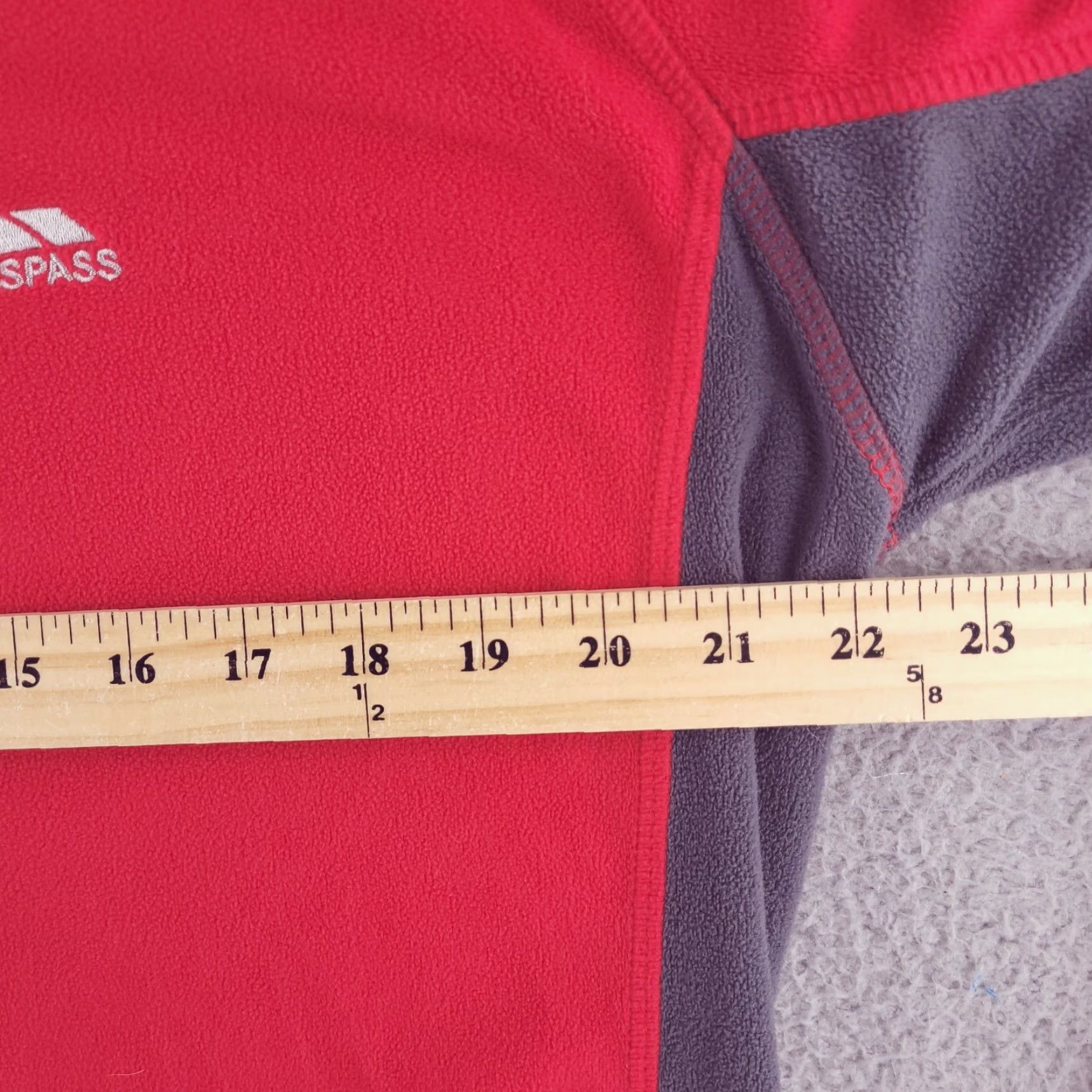 Vintage VINTAGE Trespass Sweater Mens M Red Fleece Quarter Zip UK Pullover Size US M / EU 48-50 / 2 - 6 Thumbnail