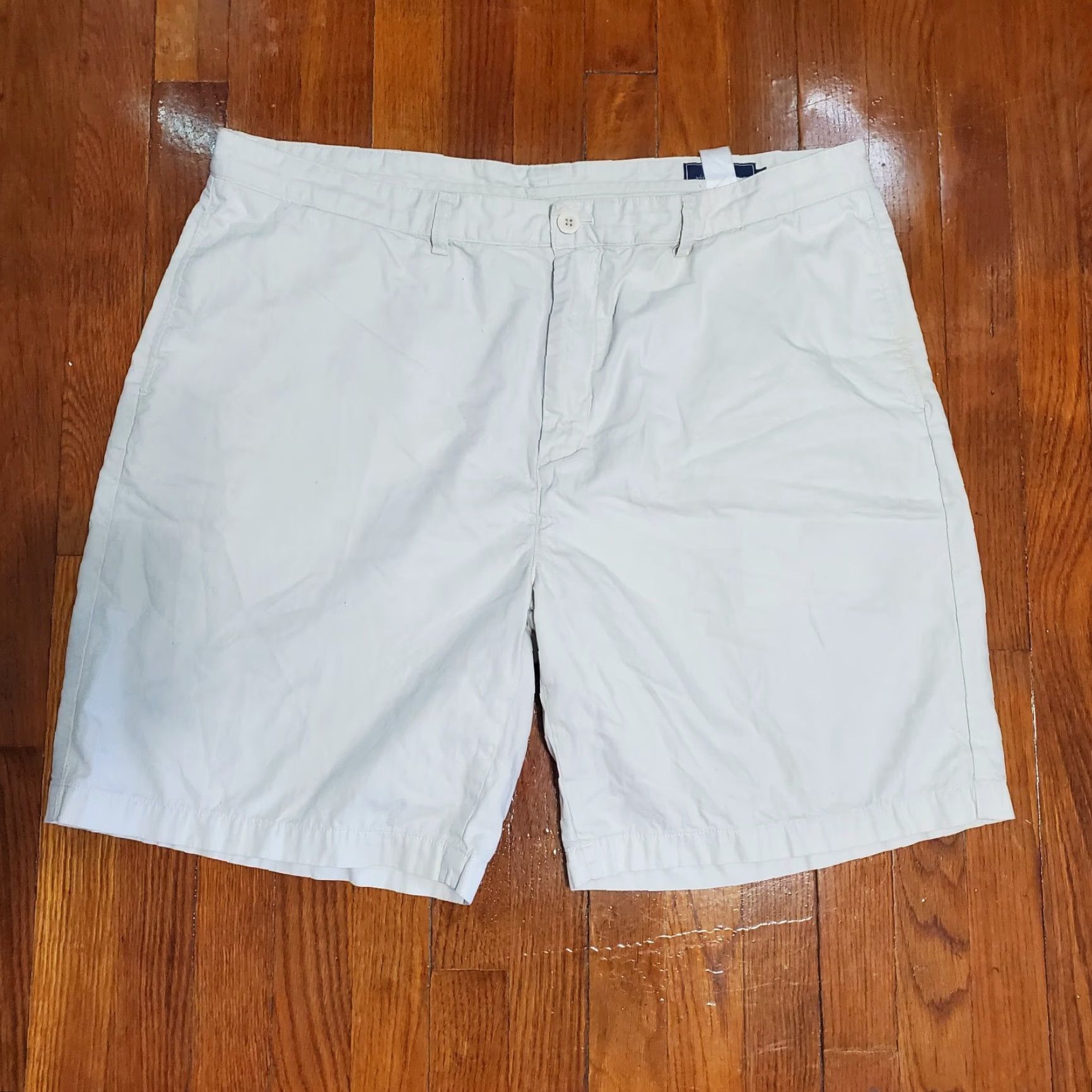 Vineyard Vines Vineyard Vines Mens Club Shorts 42 Beige Chino Cotton Regular Zip Button Logo Slas 9in Inseam Peter Style Preppy Mens Size US 42 / EU 58 - 3 Thumbnail