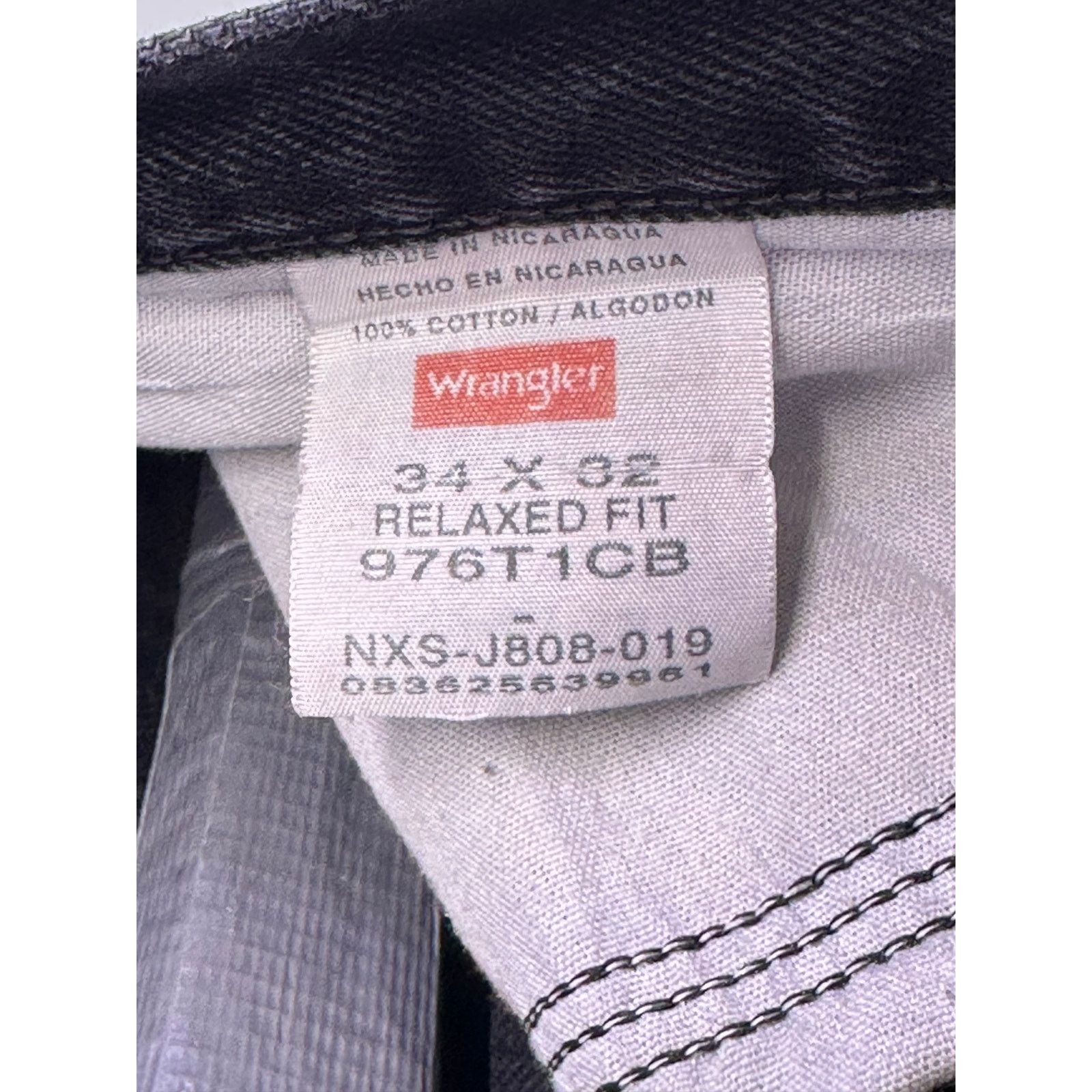 Wrangler Vintage Wrangler Black Smoked Relaxed Jeans Size 34/32 Size US 34 / EU 50 - 9 Thumbnail