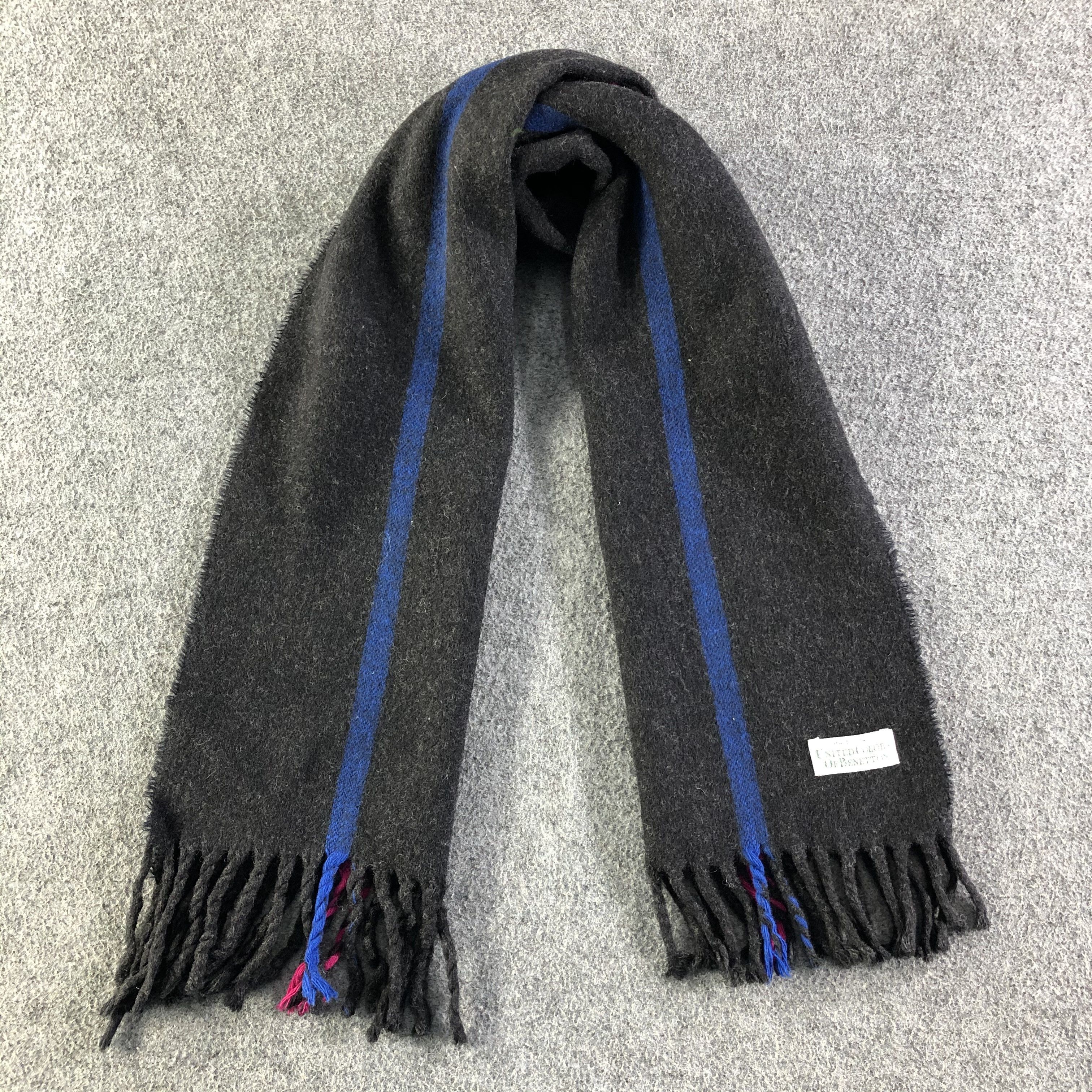 United Colors Of Benetton United Colors Of Benetton Scarf / Muffler / Neckwear Size ONE SIZE - 1 Thumbnail