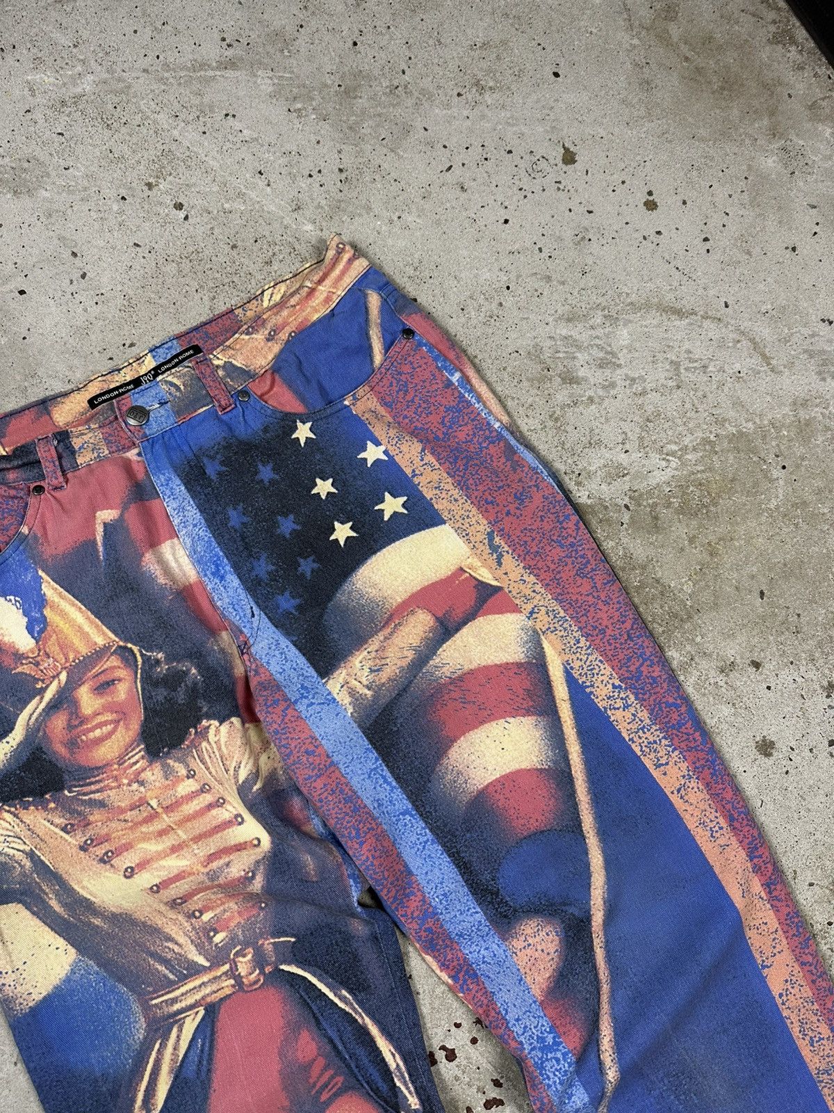 Japanese Brand × Vintage Vintage 90s American Flag Girl Print US Pants Rare Size US 30 / EU 46 - 7 Thumbnail